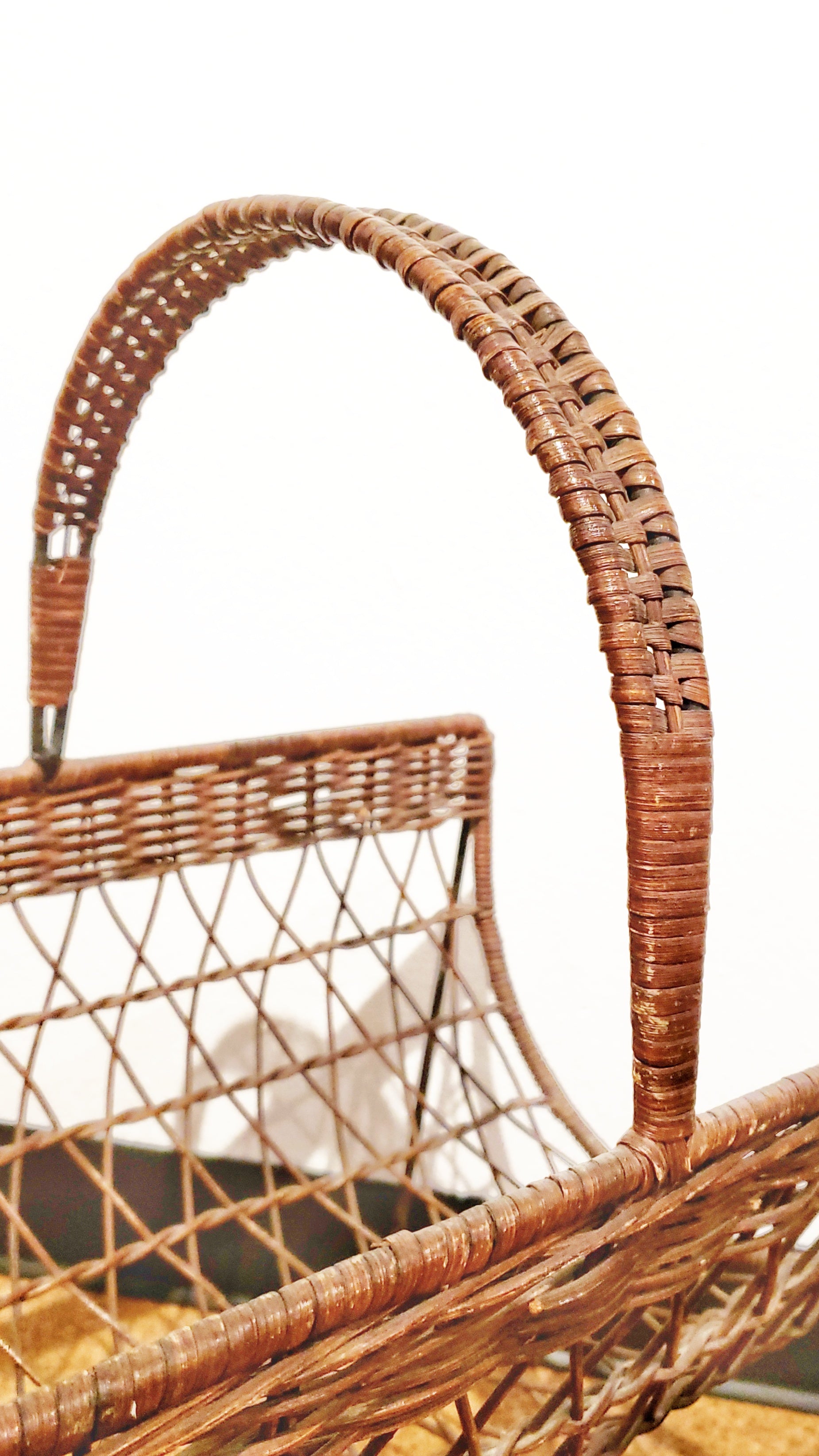 1950s WICKER MAGAZINE CADDY (ITALIAN)
