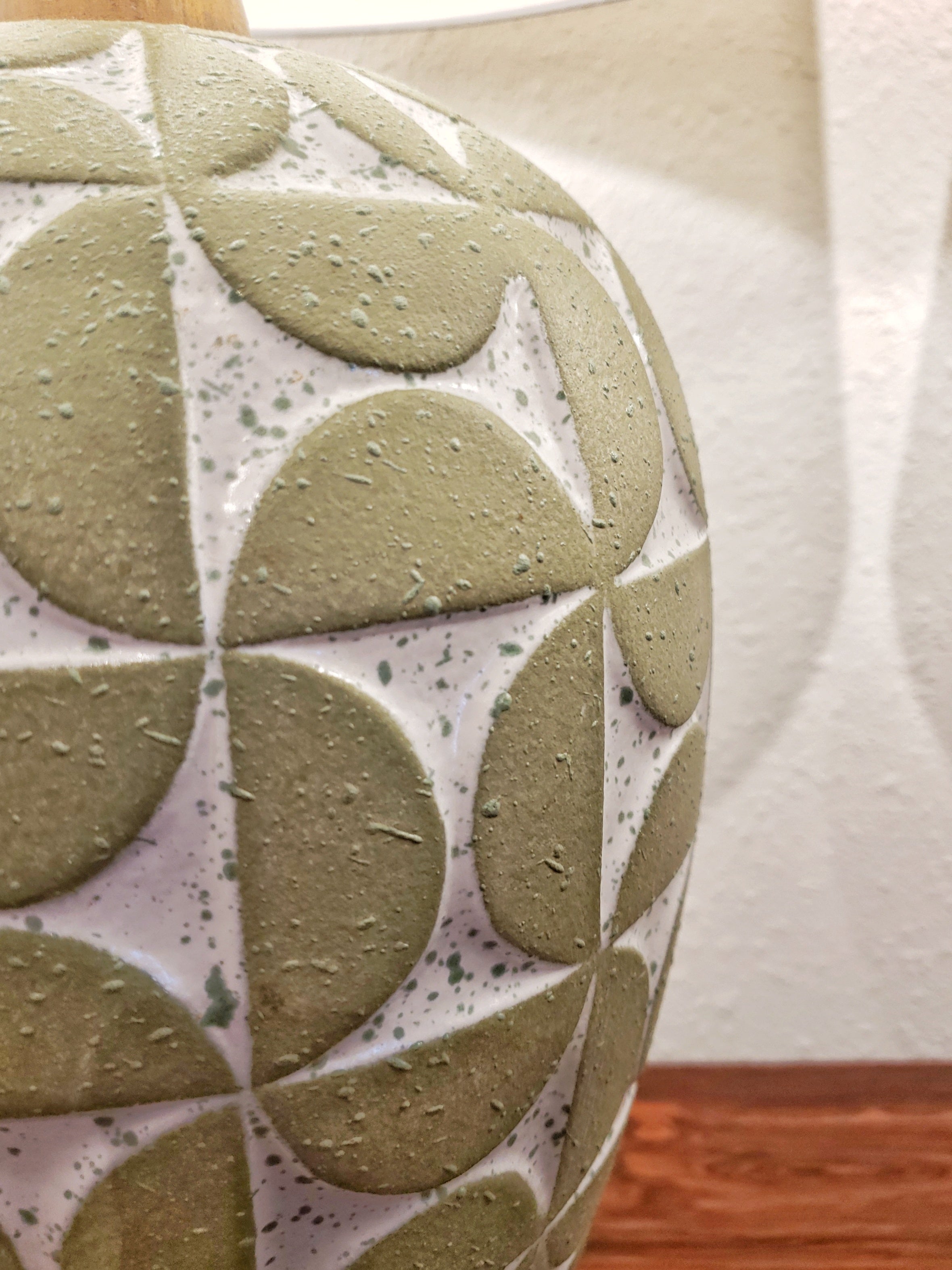 1960s SCULPTED GEOMETRIC RELIEF TABLE LAMPS