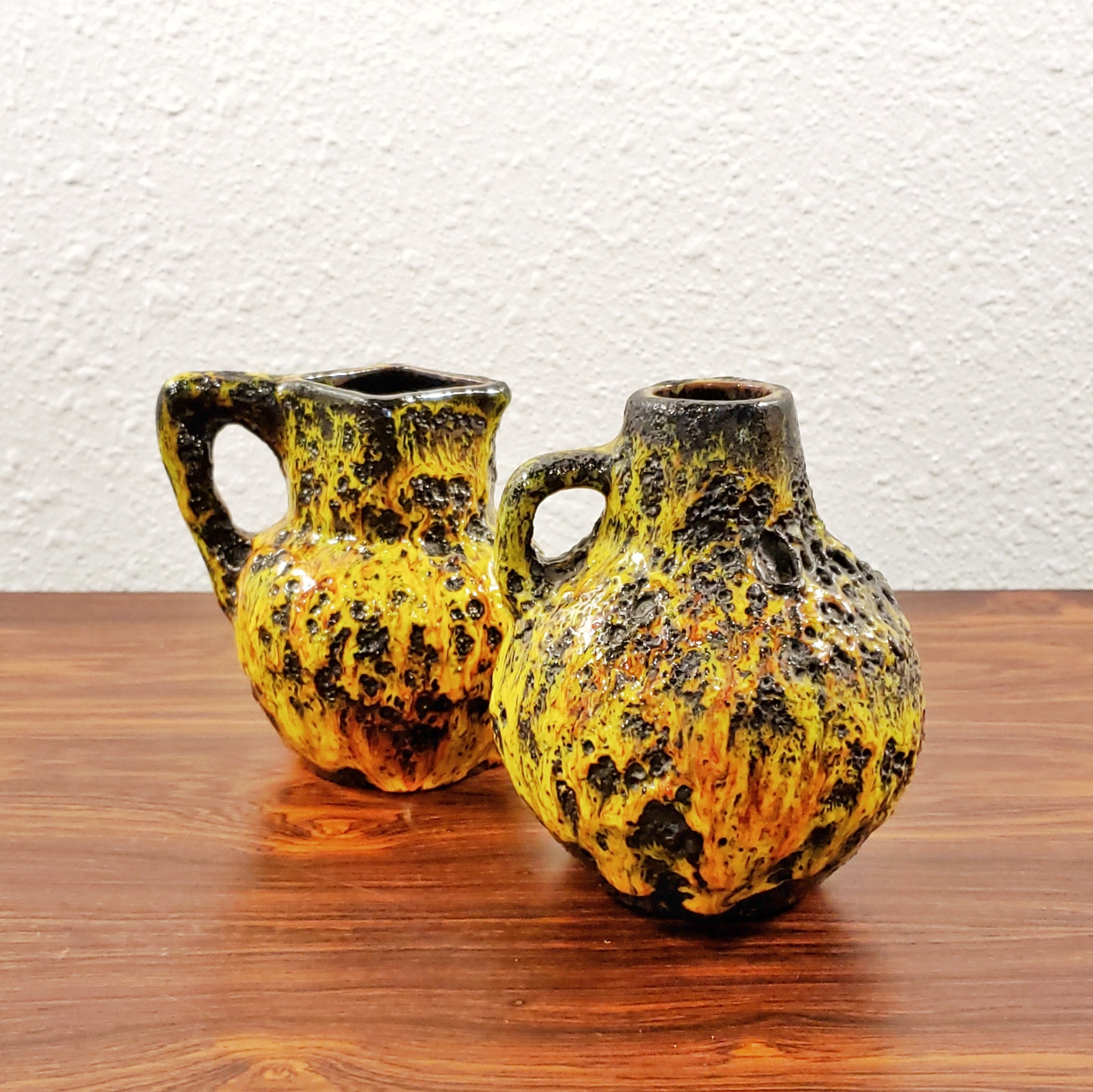 KREUTZ KERAMIK JUG VASE