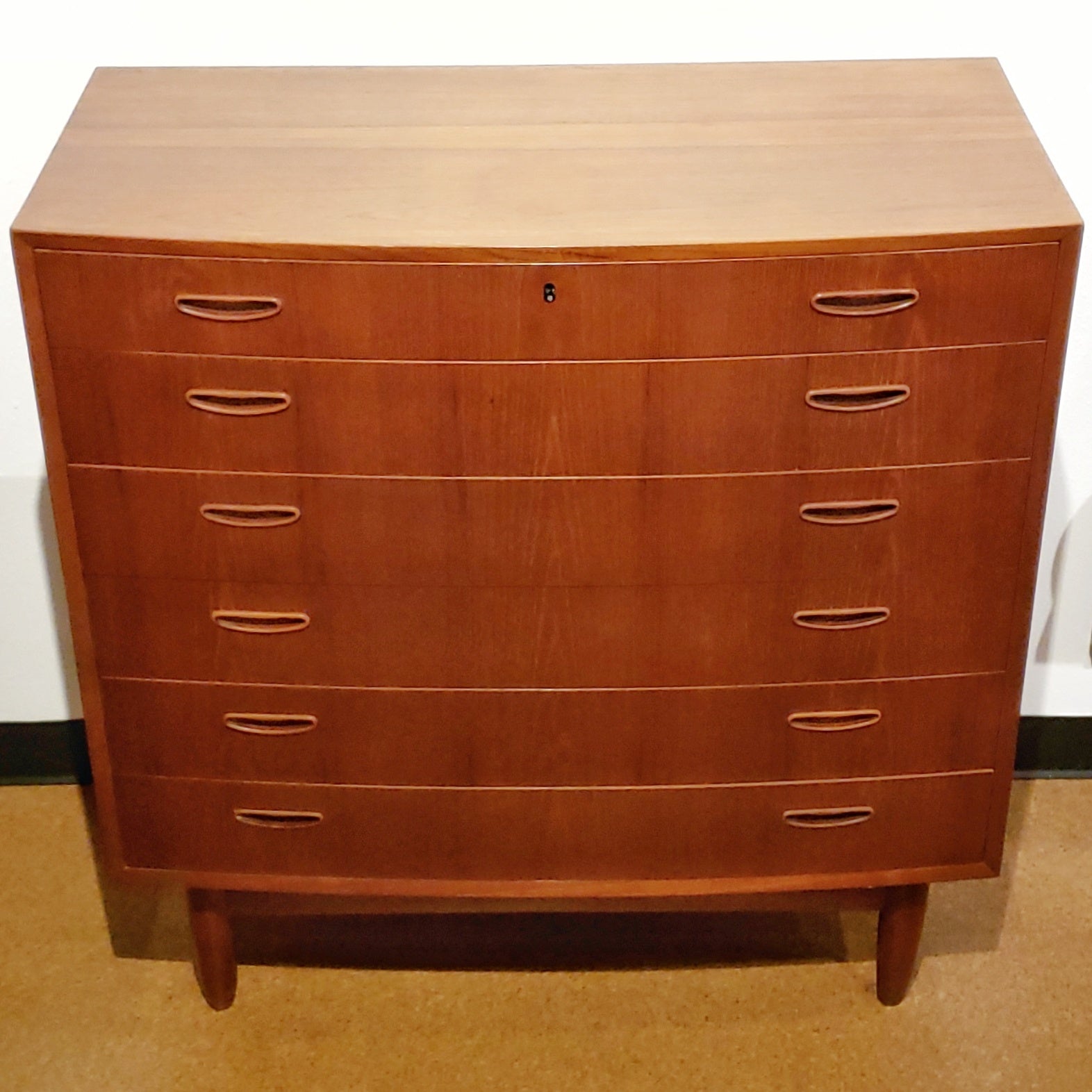BOW-FRONT CHEST OF DRAWERS