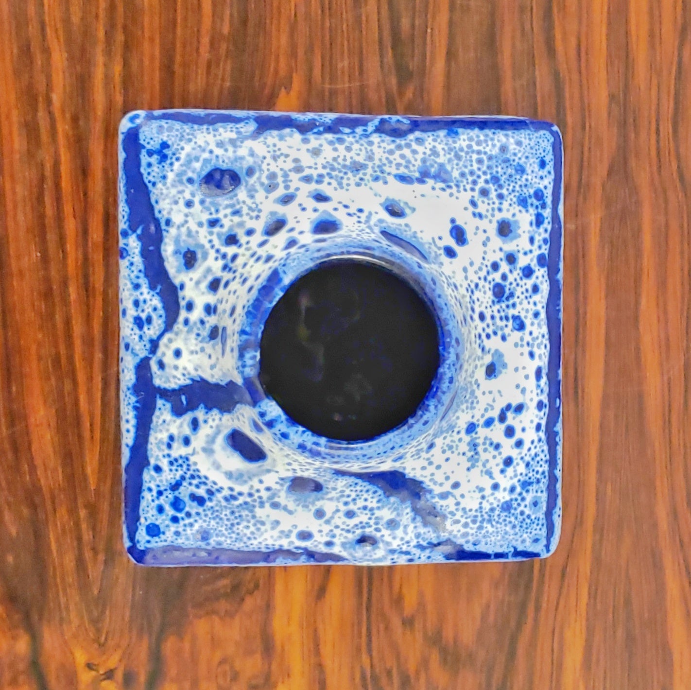 ES KERAMIK FAT-LAVA VASE 684/12