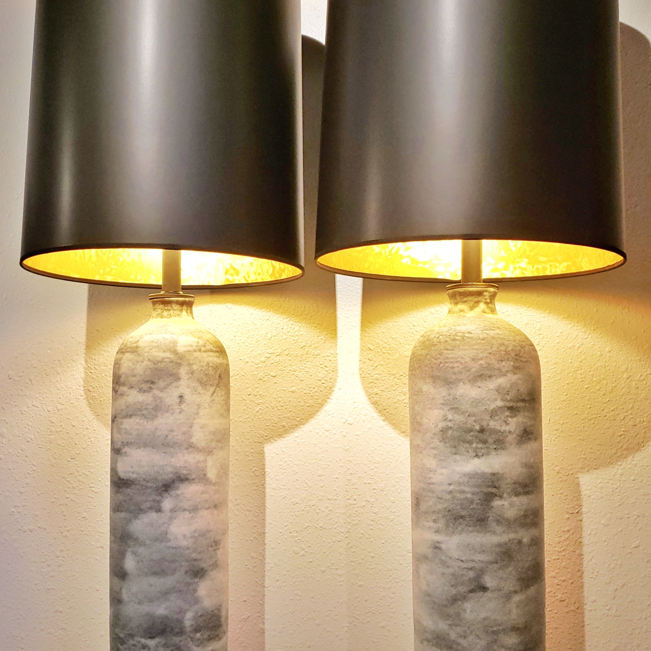 CARSTENS TÖNNIESHOF TABLE LAMPS