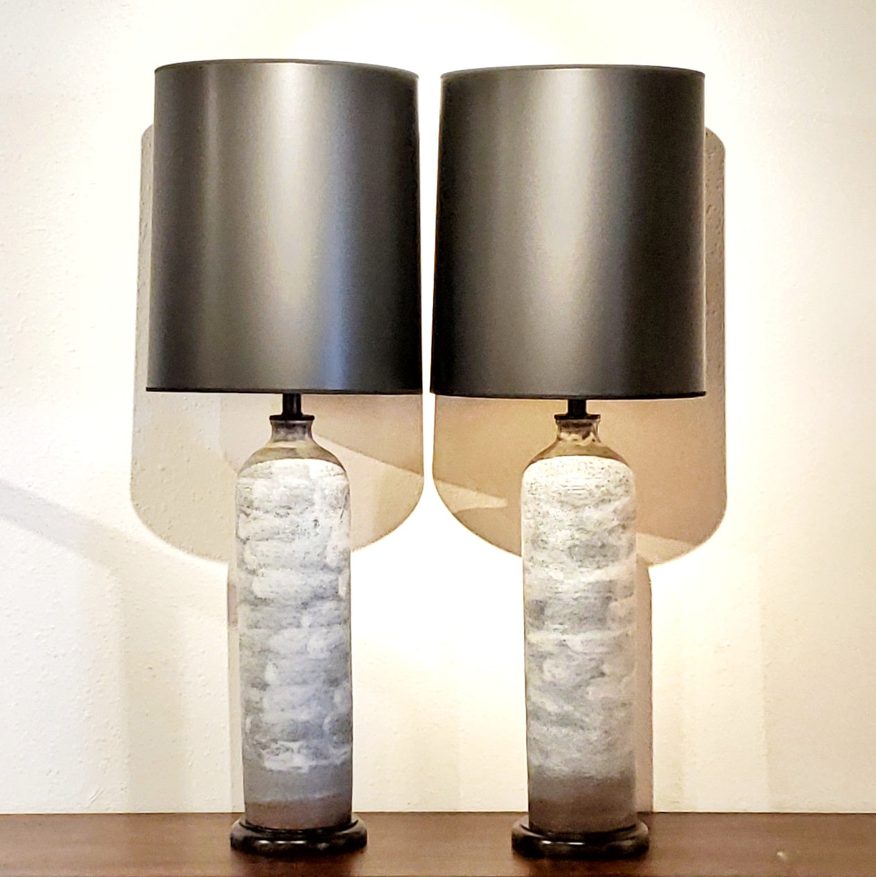 CARSTENS TÖNNIESHOF TABLE LAMPS