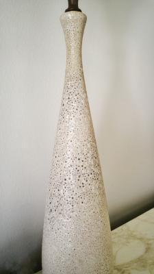 TAUPE LAVA-GLAZE TABLE LAMP WITH MILK GLASS DIFFUSER