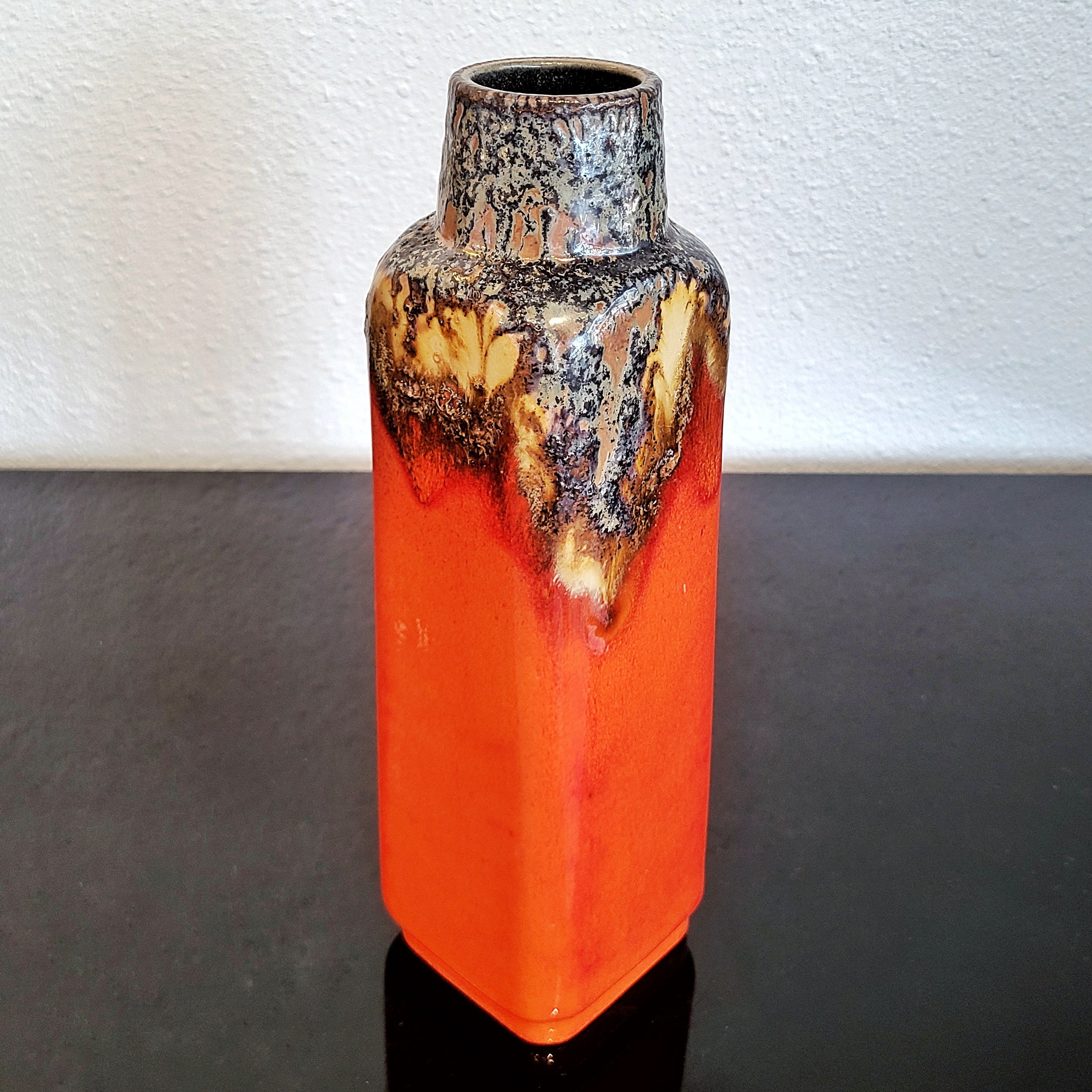 PERSIMMON-ORANGE Ü-KERAMIK FAT LAVA VASE Nr. 1438/30