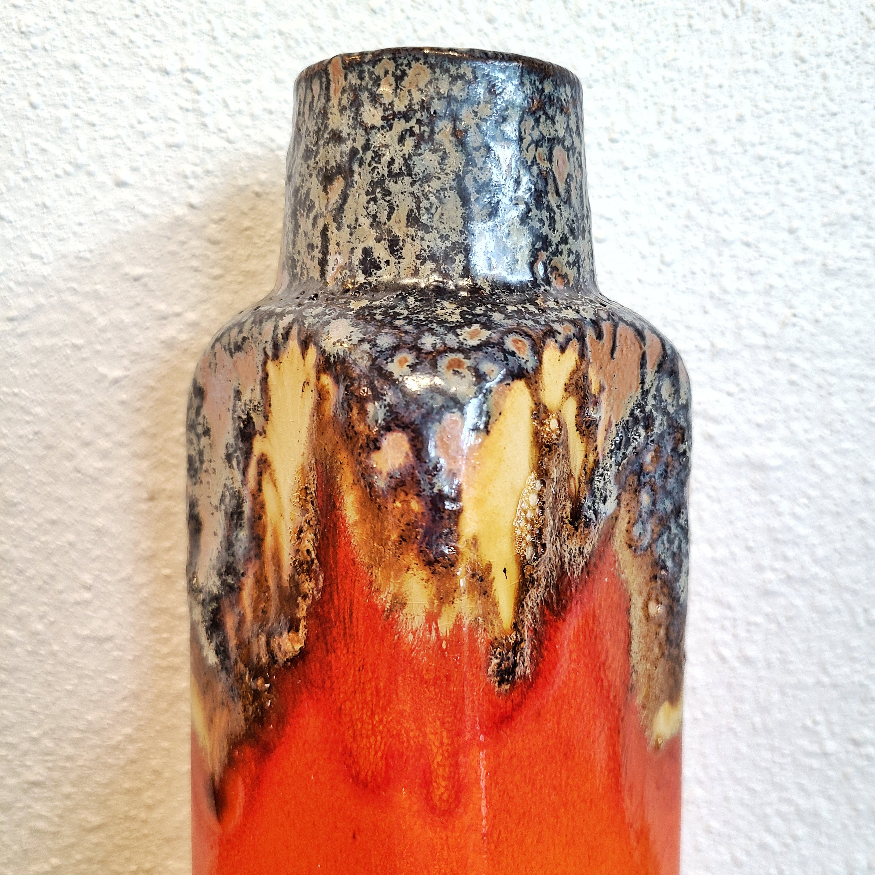 PERSIMMON-ORANGE Ü-KERAMIK FAT LAVA VASE Nr. 1438/30