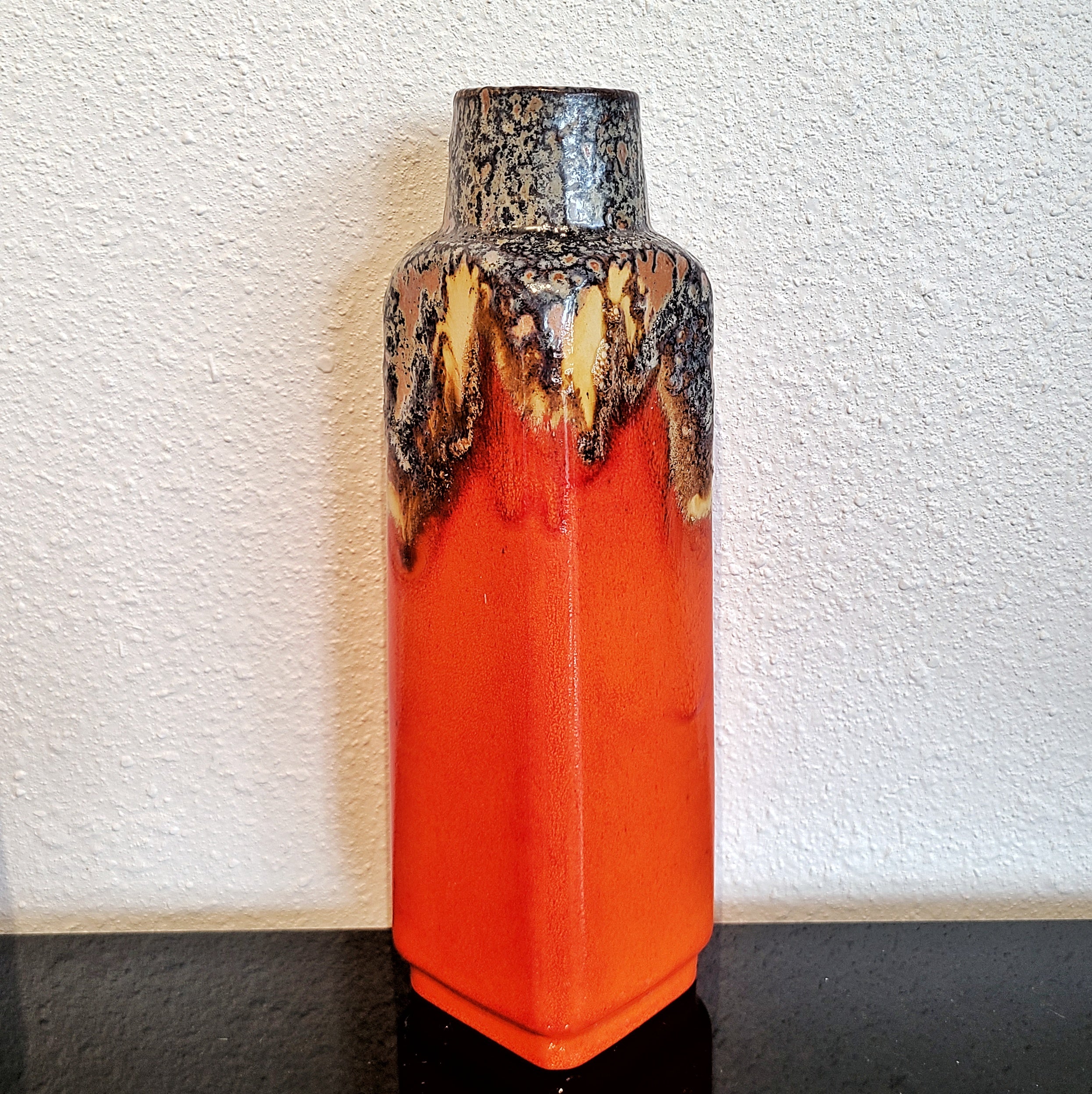 PERSIMMON-ORANGE Ü-KERAMIK FAT LAVA VASE Nr. 1438/30