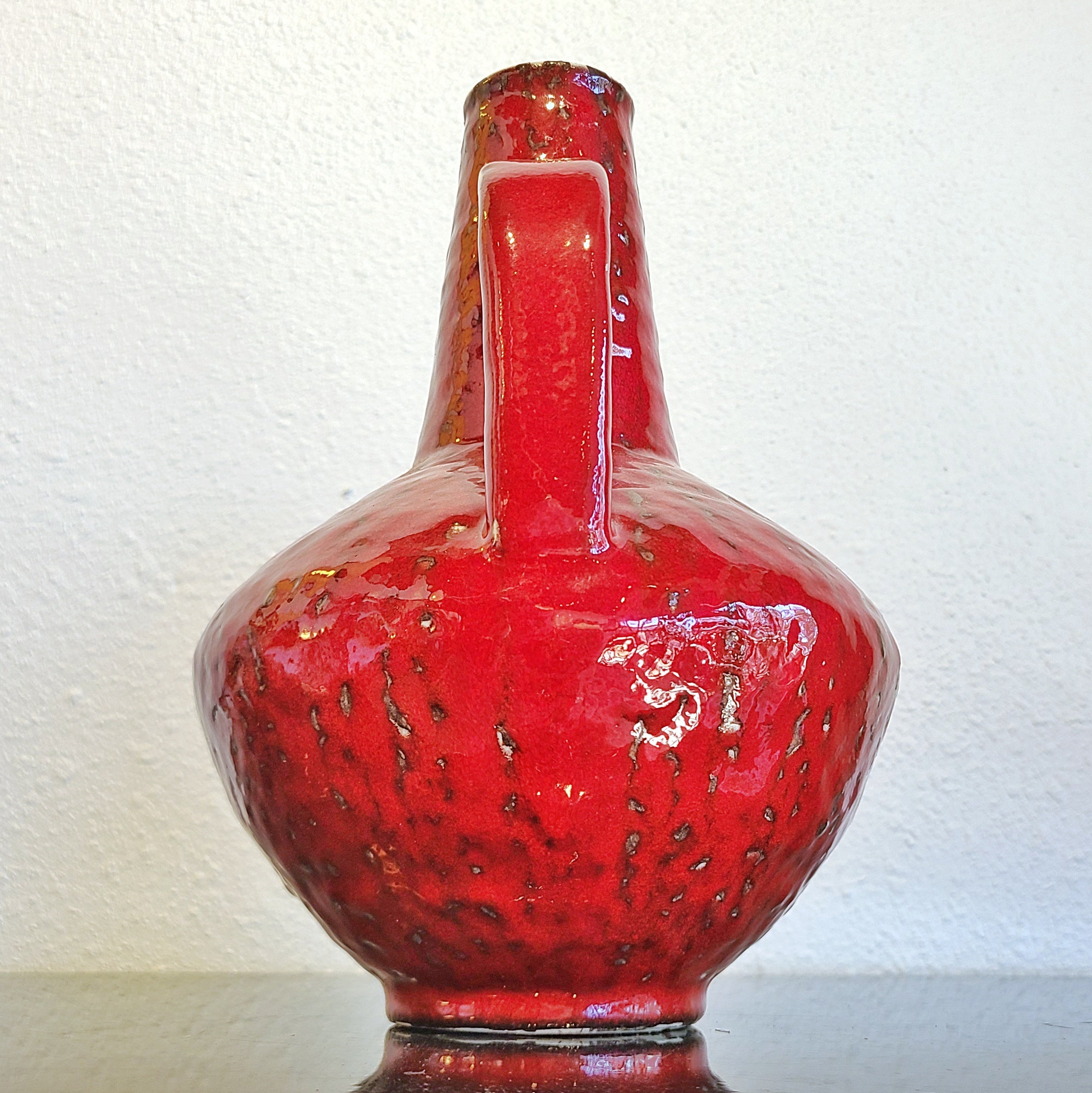 CARSTENS RED ATELIER SERIES JUG VASE Nr. 201