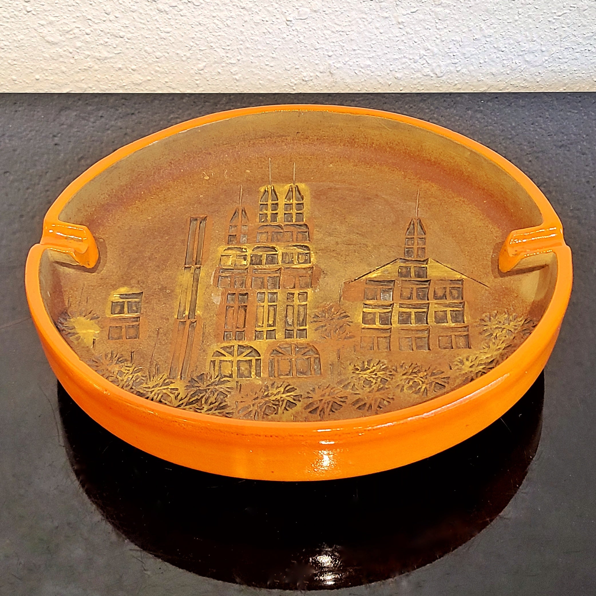 LARGE BITOSSI ‘CAMPUS’ DÉCOR ASHTRAY (NEVER USED)
