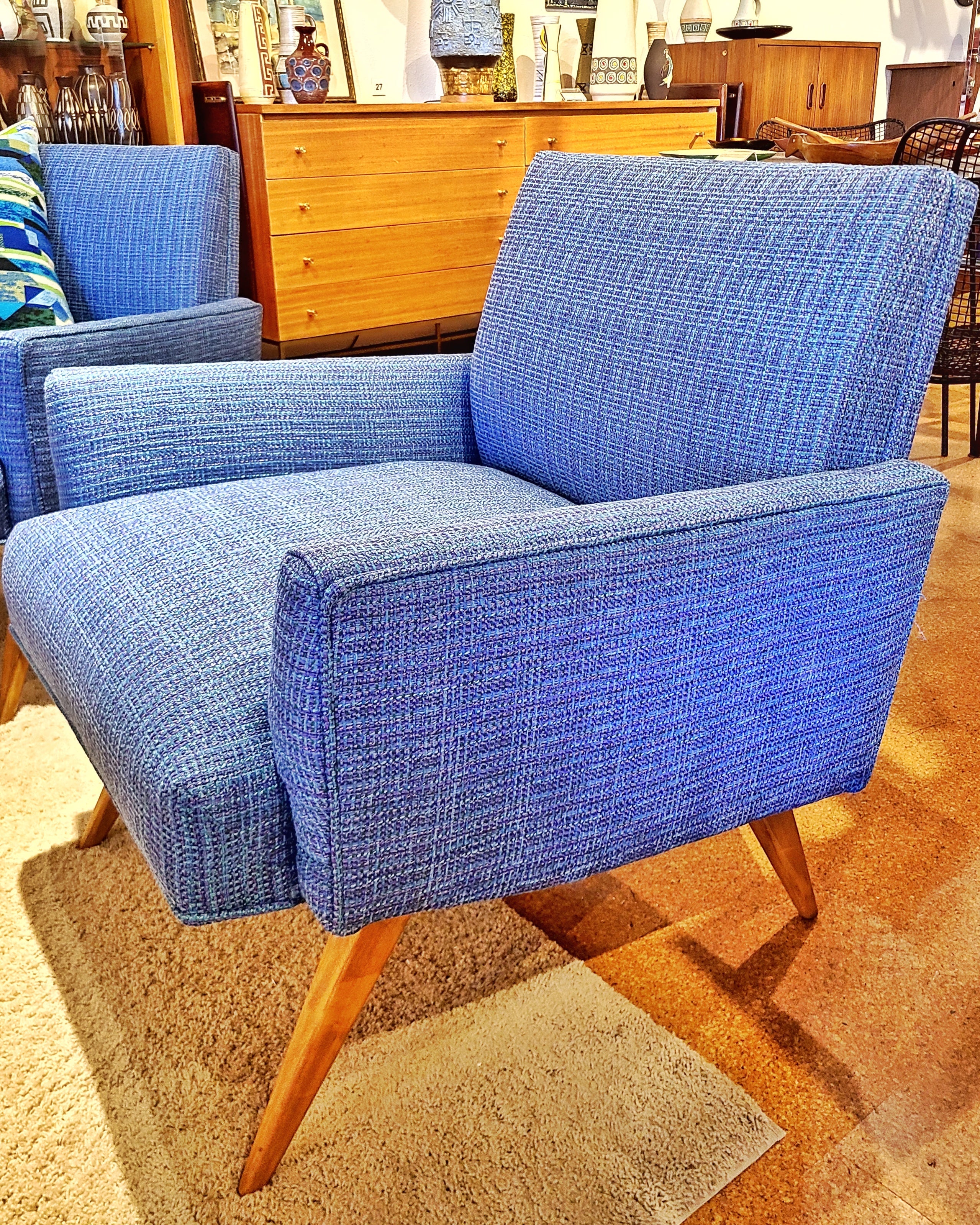 EARLY PAUL McCOBB PLANNER GROUP LOUNGE CHAIRS