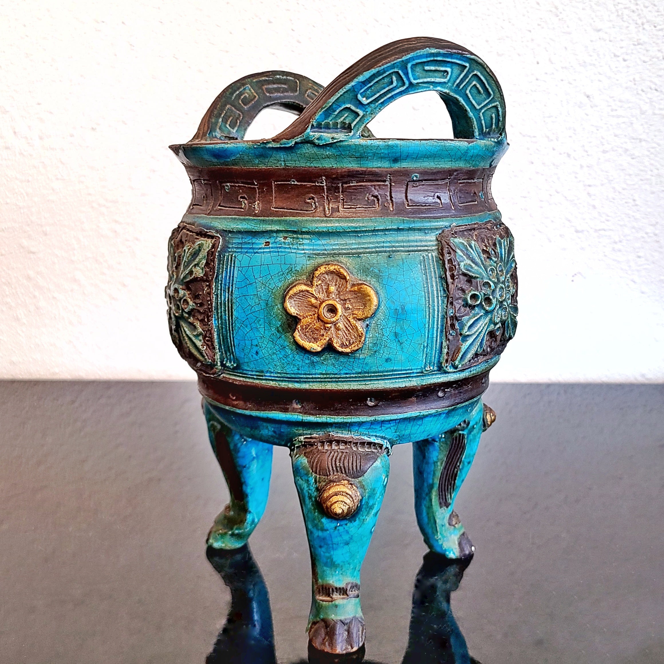 ZACCAGNINI CHINESE STYLE CACHEPOT IN MING BLUE
