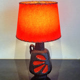 RARE EMONS & SÖHNE (ES-KERAMIK) RED-ON-BLACK ‘PETAL’ DÉCOR TABLE LAMP