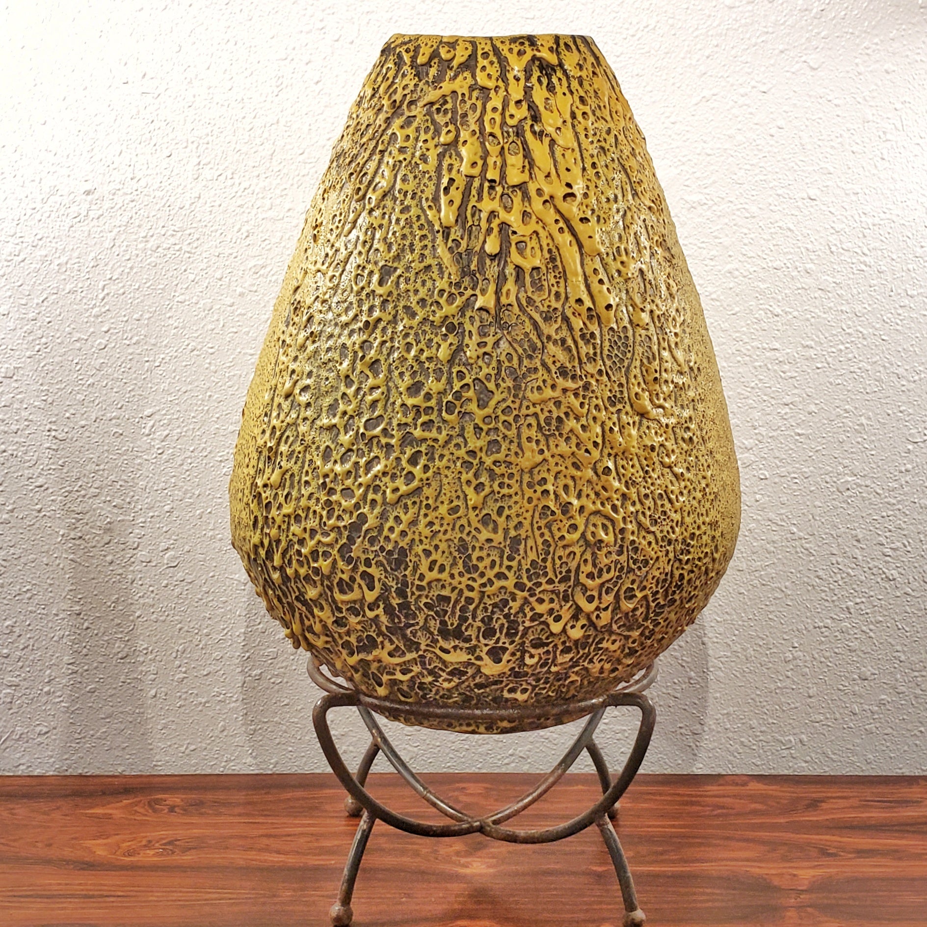 GIANT FAT-LAVA STUDIO FLOOR VASE WITH STAND