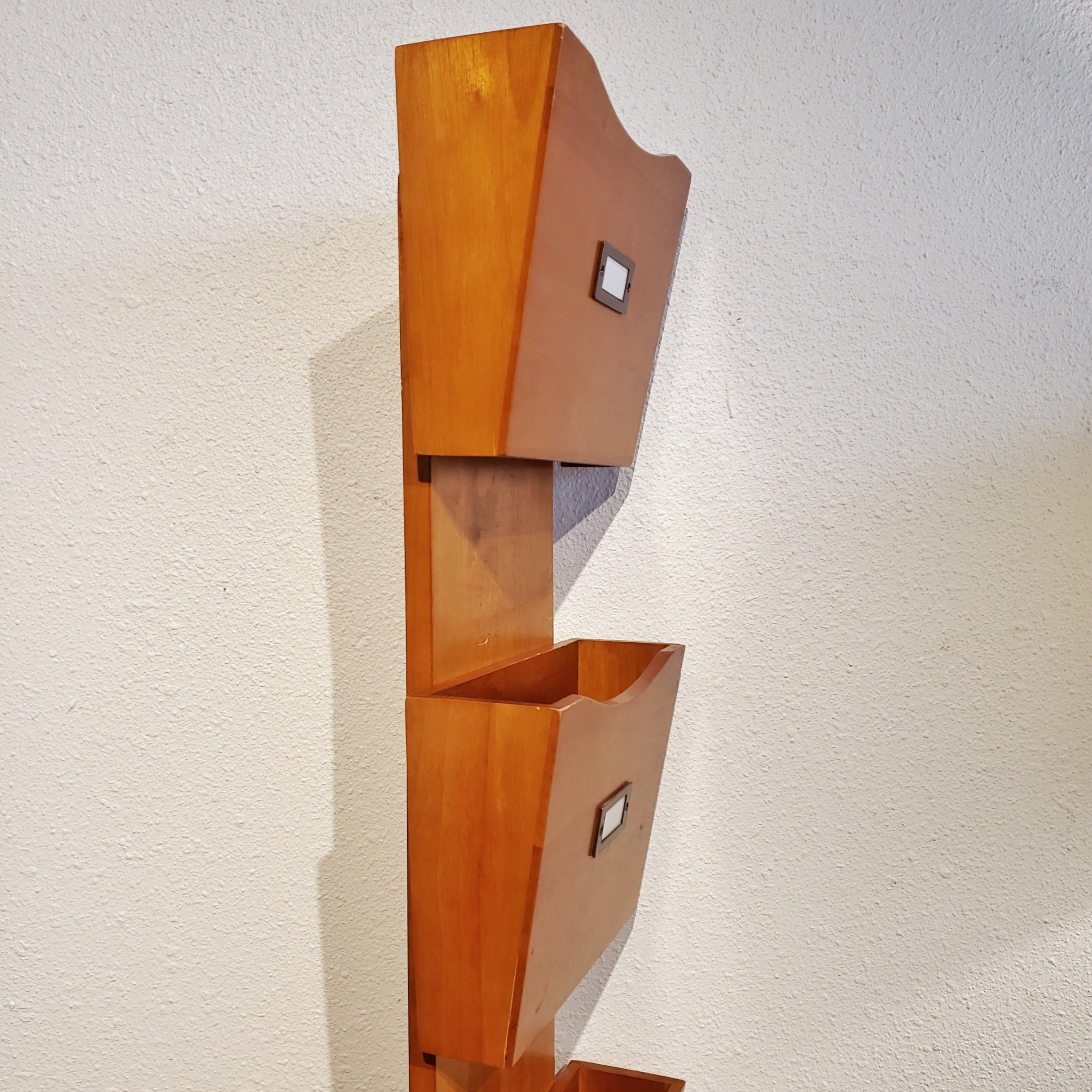 1960s THREE-TIER HANGING FILE ORGANIZER/MAGAZINE CADDY