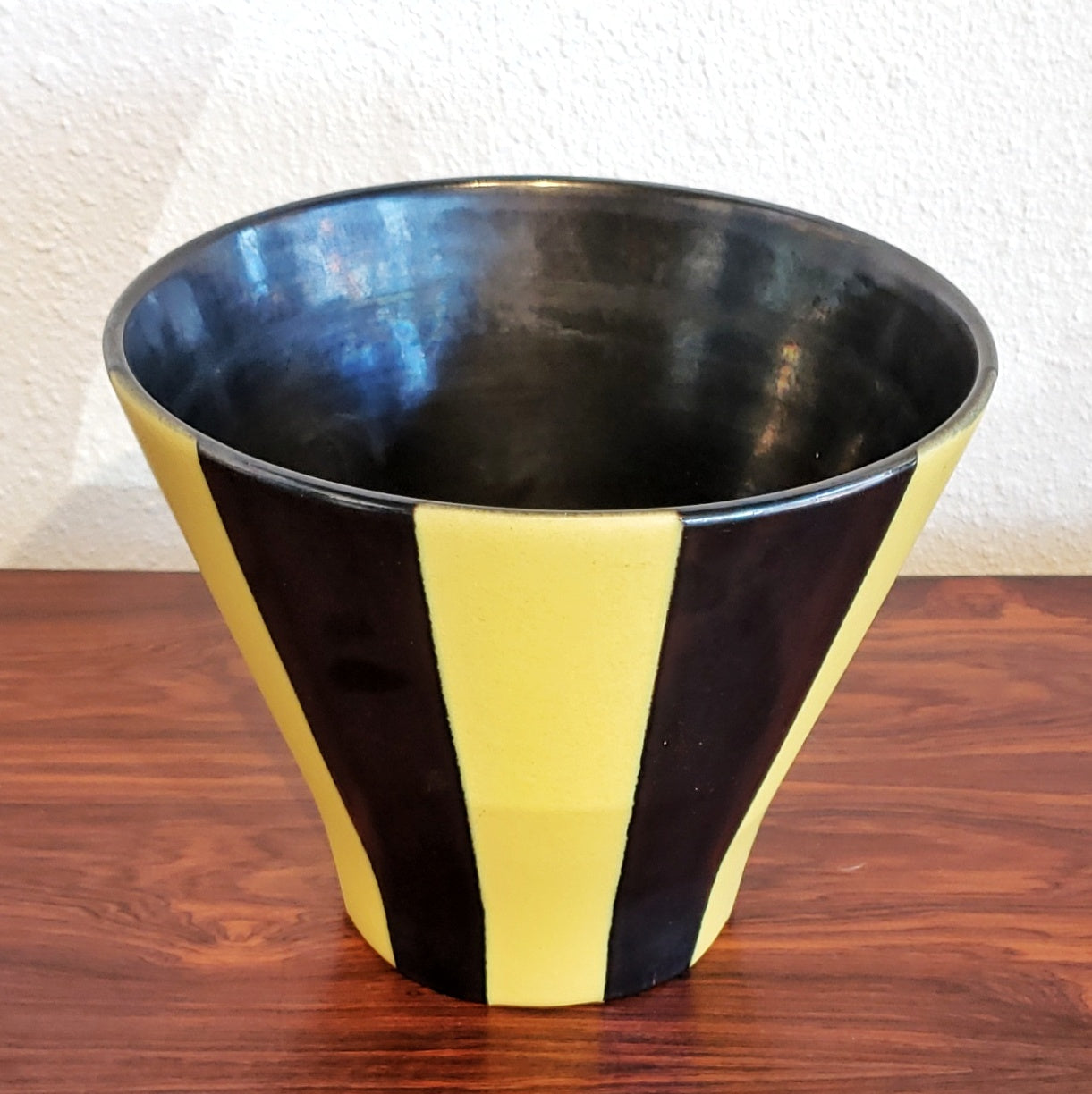 FRITZ VAN DAALEN YELLOW AND BLACK CACHEPOT