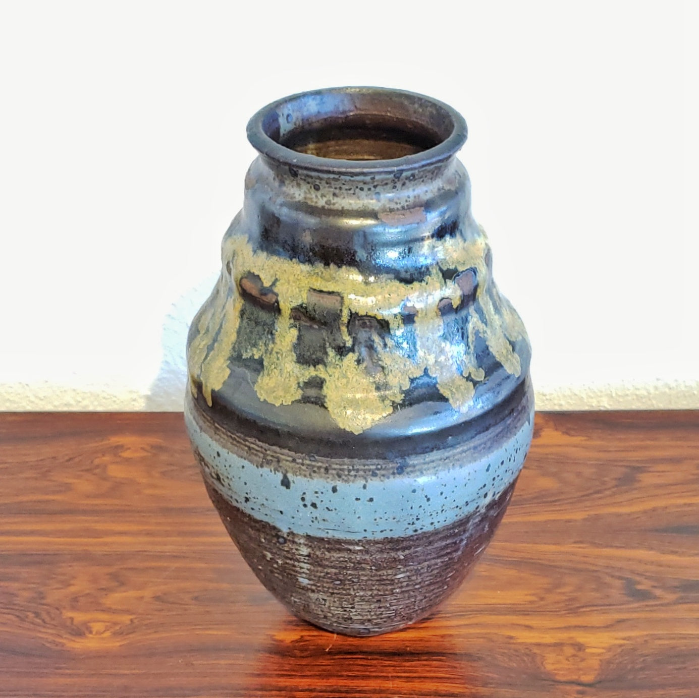 1970s ALAN VIGLAND STUDIO POTTERY VASE (25 cm)