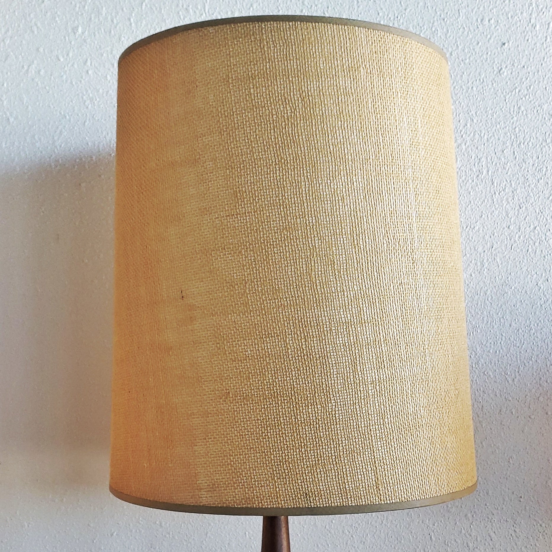 CANADIAN STUDIO POTTERY TABLE LAMP (UNSIGNED)