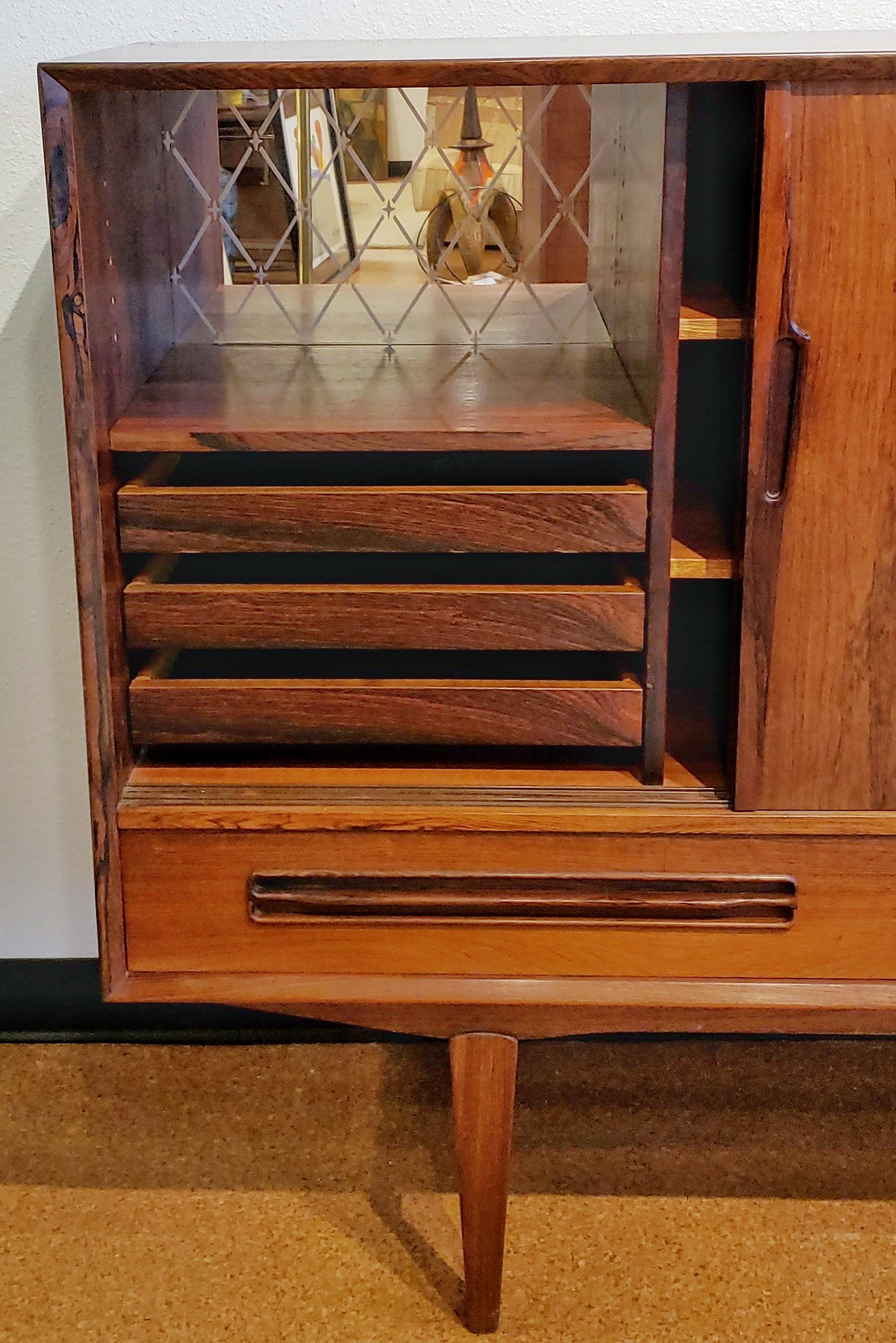 OMANN JUN MØBELFABRIK SIDEBOARD OR CREDENZA