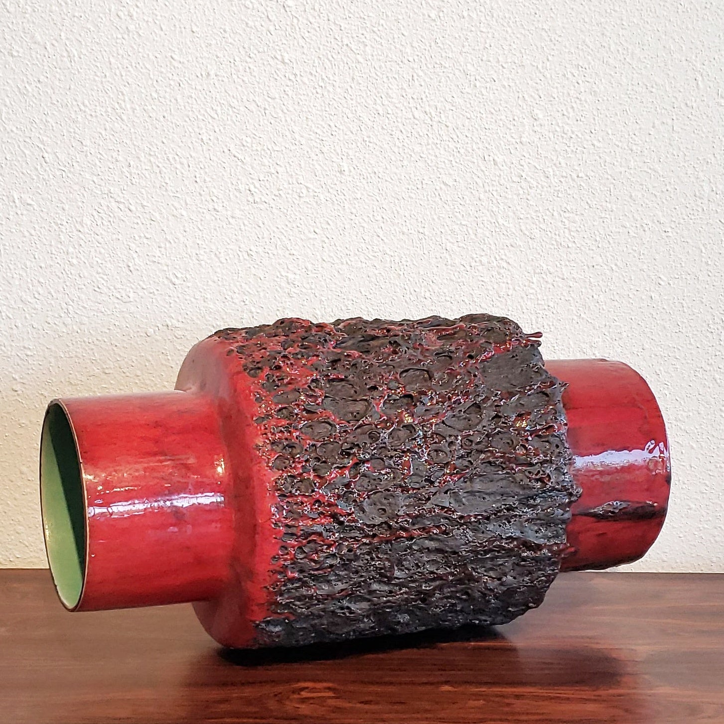 RED AND BLACK VOLCANIC OTTO KERAMIK FLOOR VASE