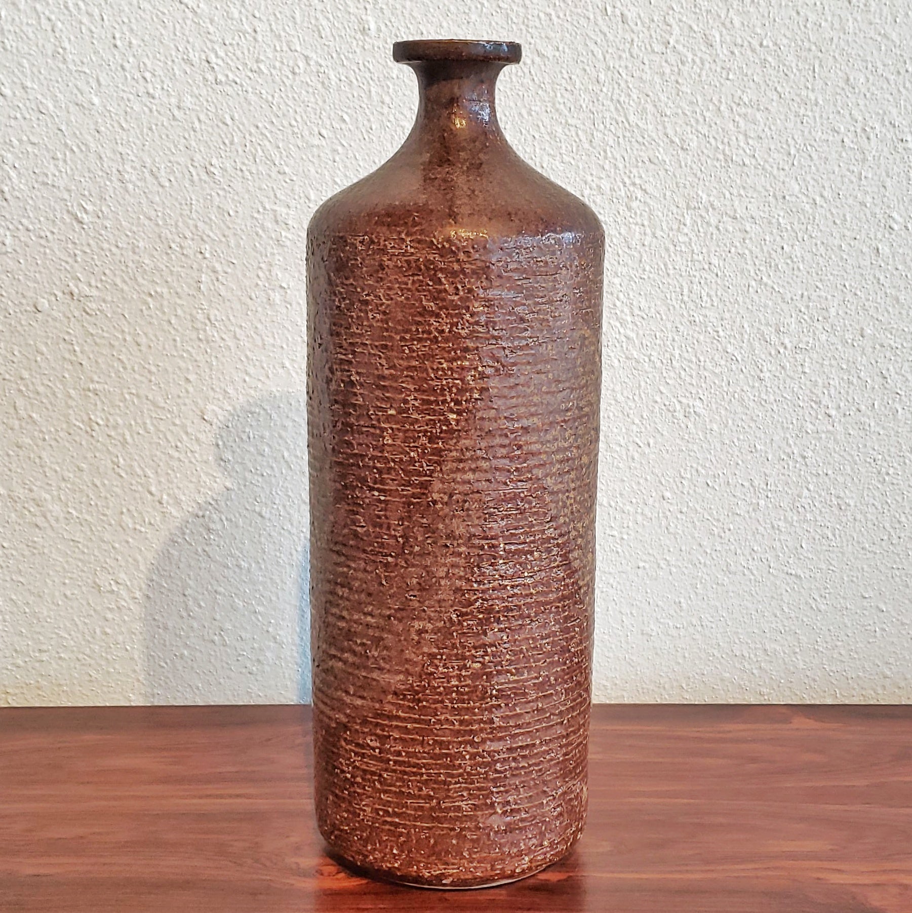 LARGE TEXTURAL STUDIO POTTERY BOTTLE VASE