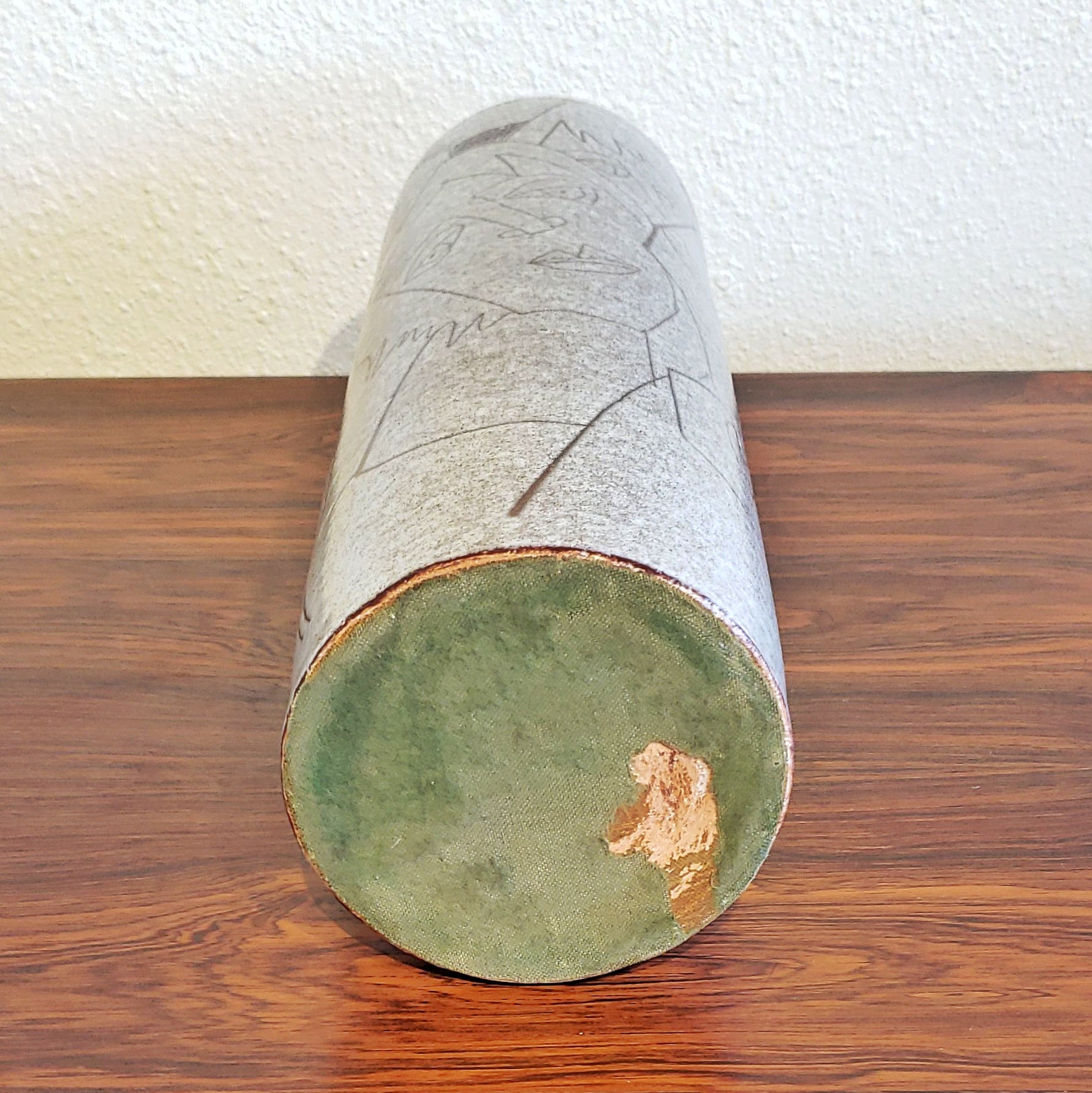 CHARLES SUCSAN STUDIO CYLINDER VASE (33 cm; CANADA)