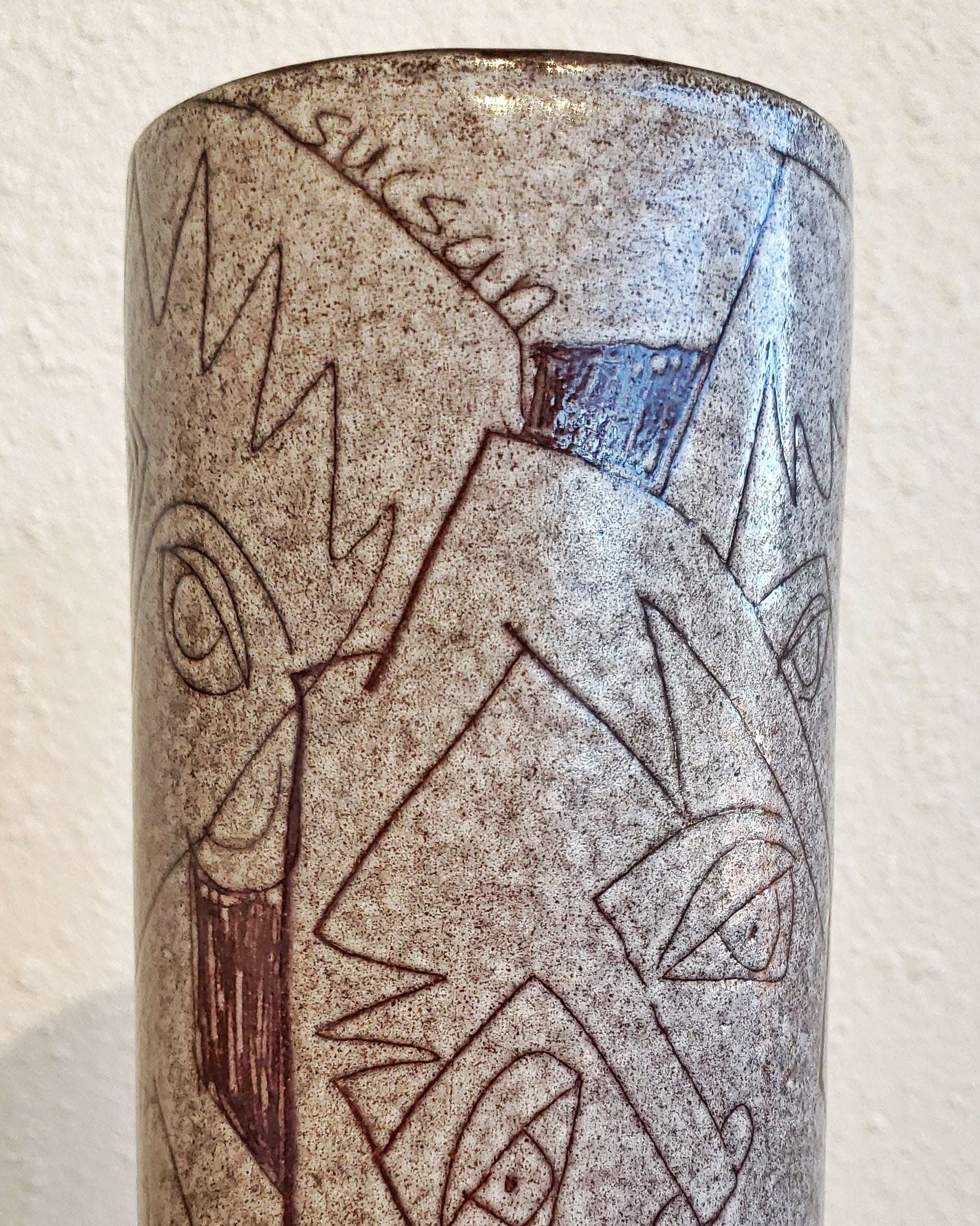 CHARLES SUCSAN STUDIO CYLINDER VASE (33 cm; CANADA)