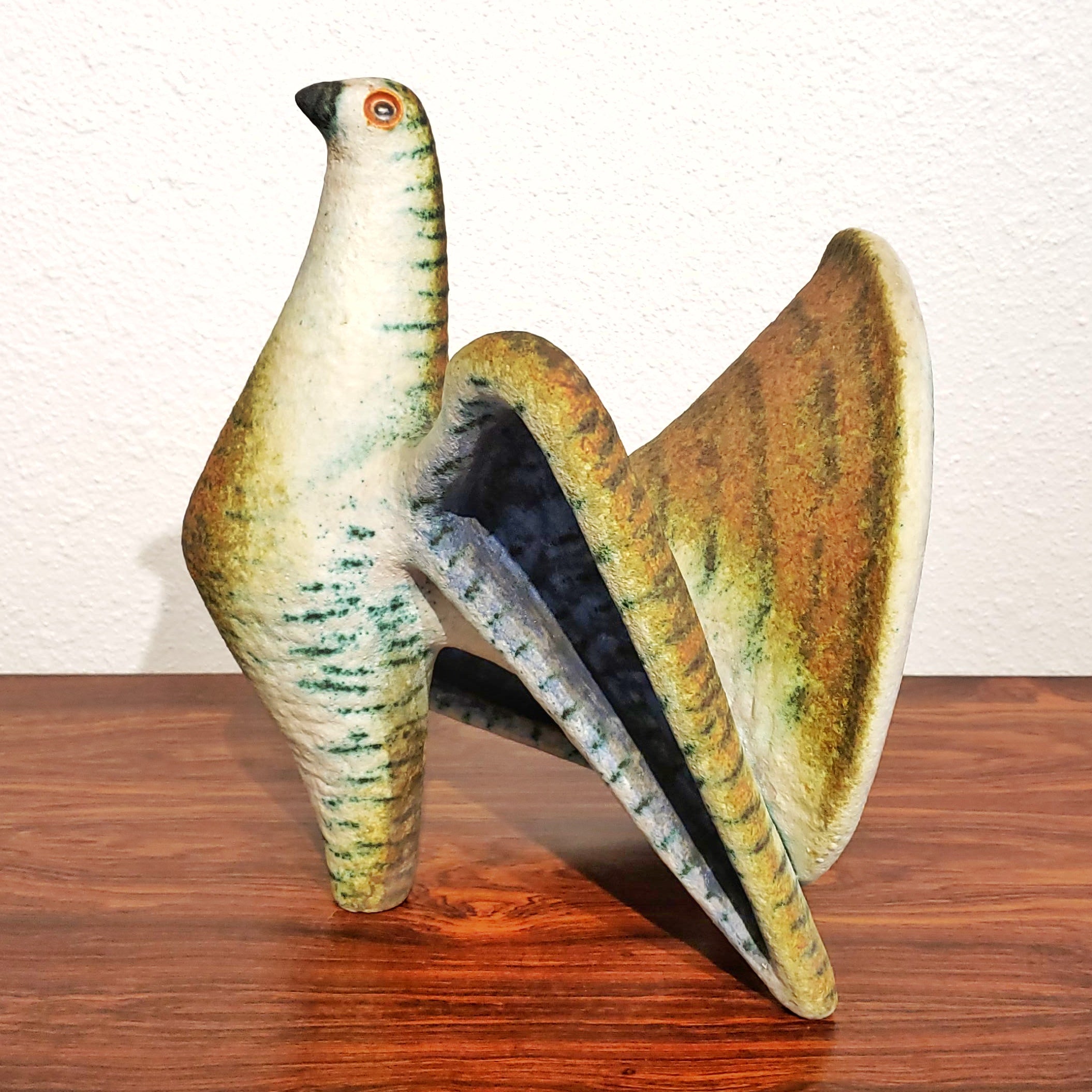 ÁGOSTON SIMÓ CHAMOTTE BIRD FIGURINE (HUNGARIAN)