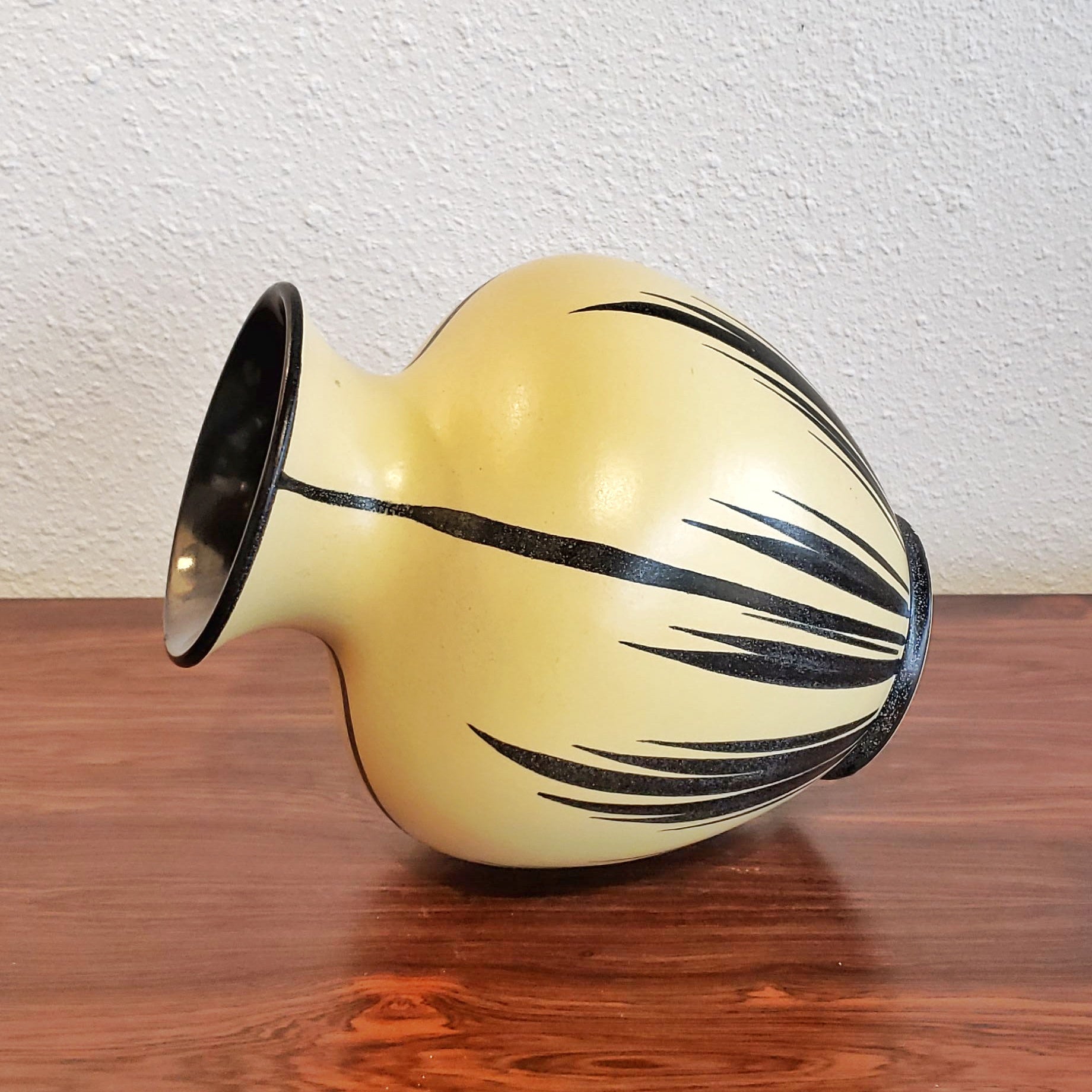 ELMA KERAMIK ‘HAITI’ DÉCOR VASE Nr. 103/21 (1958)