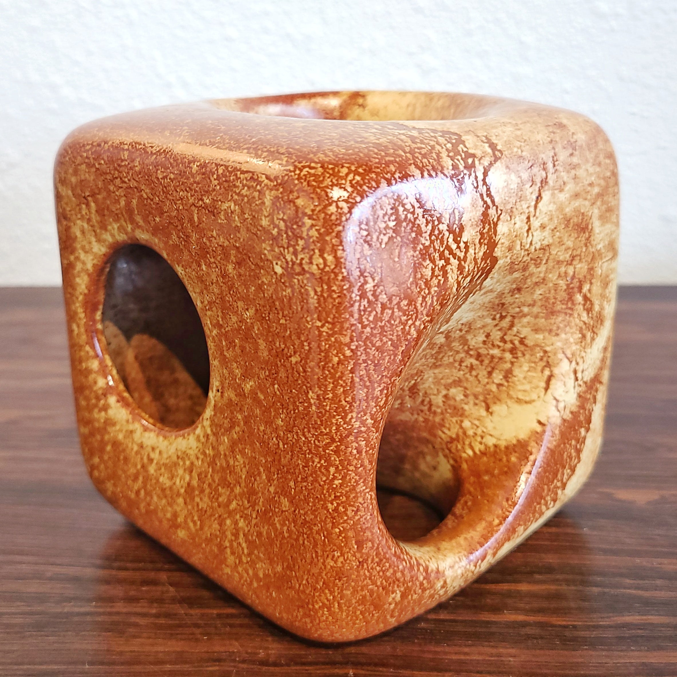 BERTONCELLO CUBE VASE