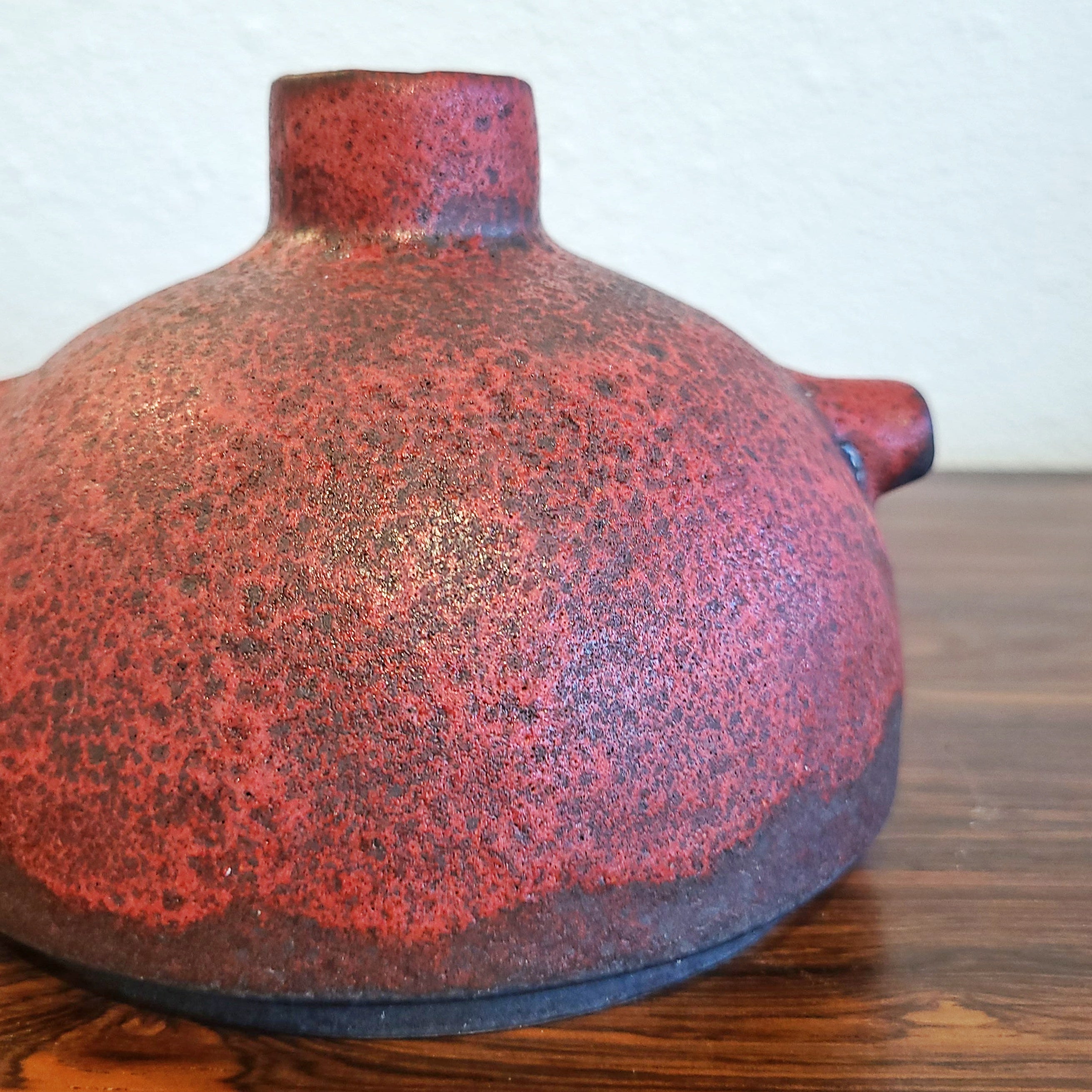 RED RUSCHA KERAMIK “UFO” VASE Nr. 348