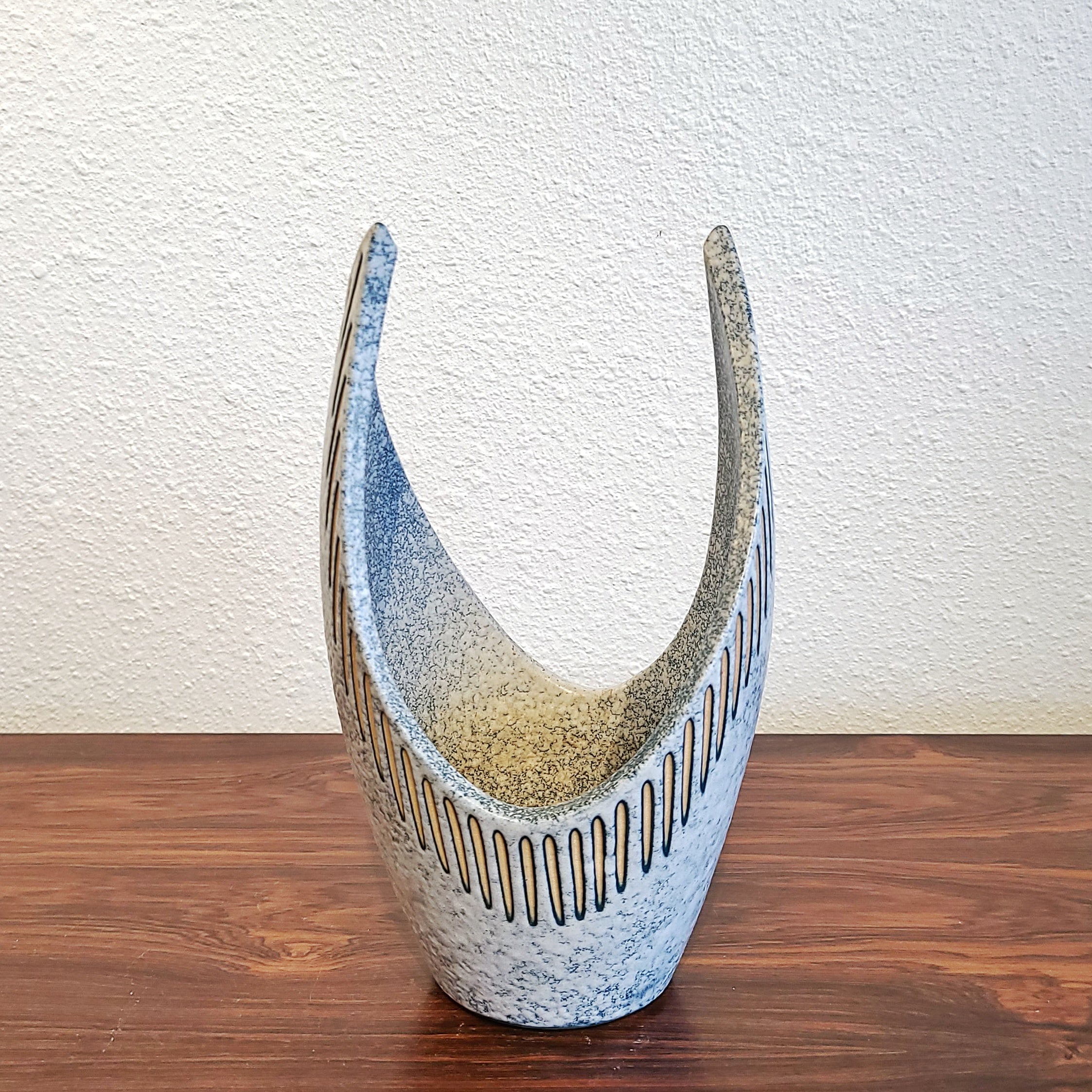 STONEWARE IKEBANA VASE