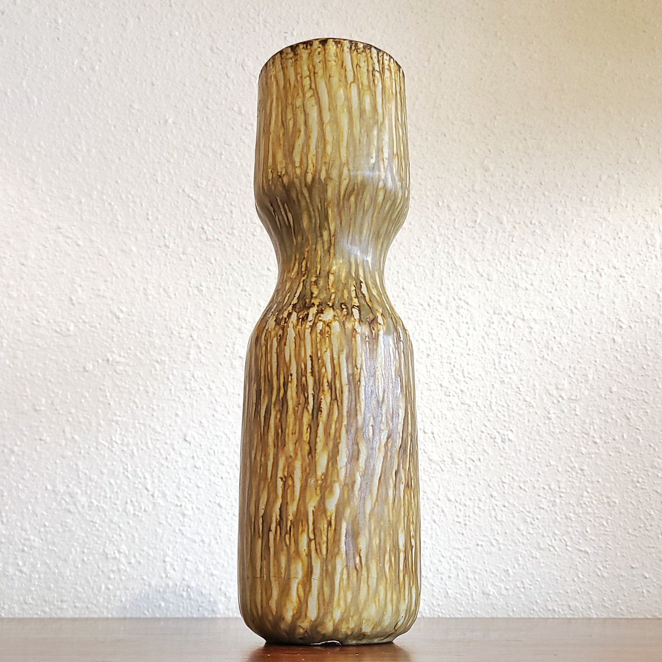 GUNNAR NYLUND ‘RUBUS’ VASE FOR RÖRSTRAND (SWEDEN)