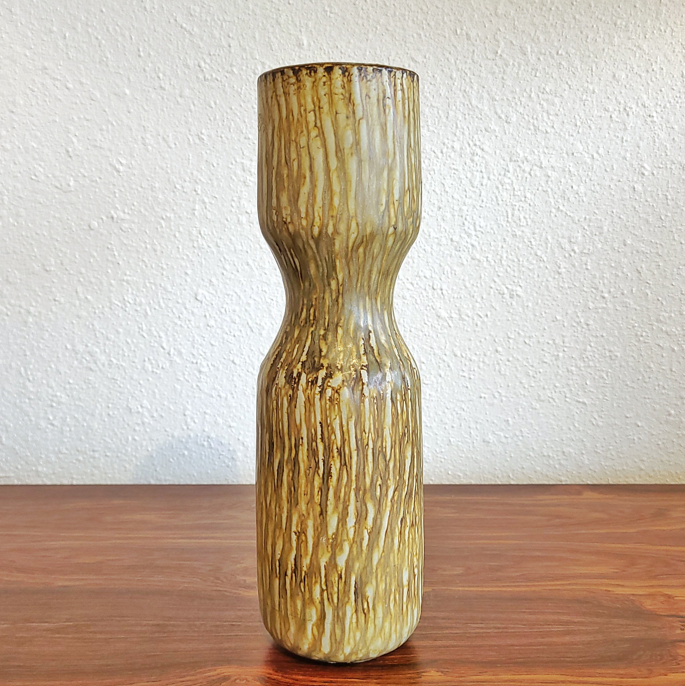 GUNNAR NYLUND ‘RUBUS’ VASE FOR RÖRSTRAND (SWEDEN)