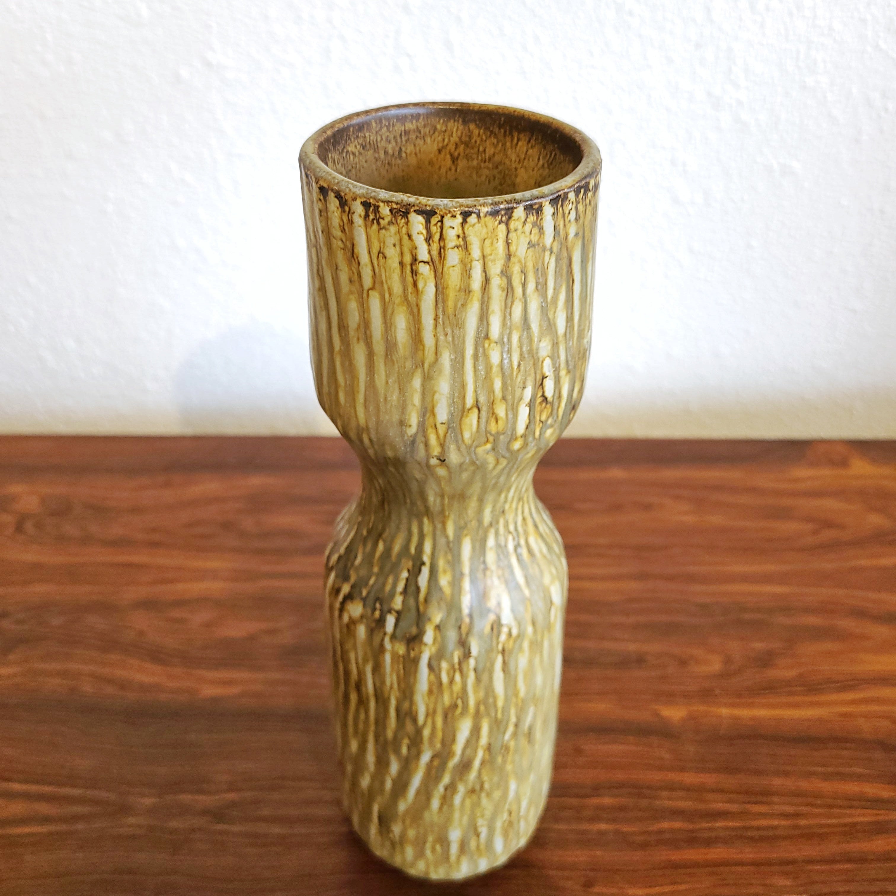 GUNNAR NYLUND ‘RUBUS’ VASE FOR RÖRSTRAND (SWEDEN)