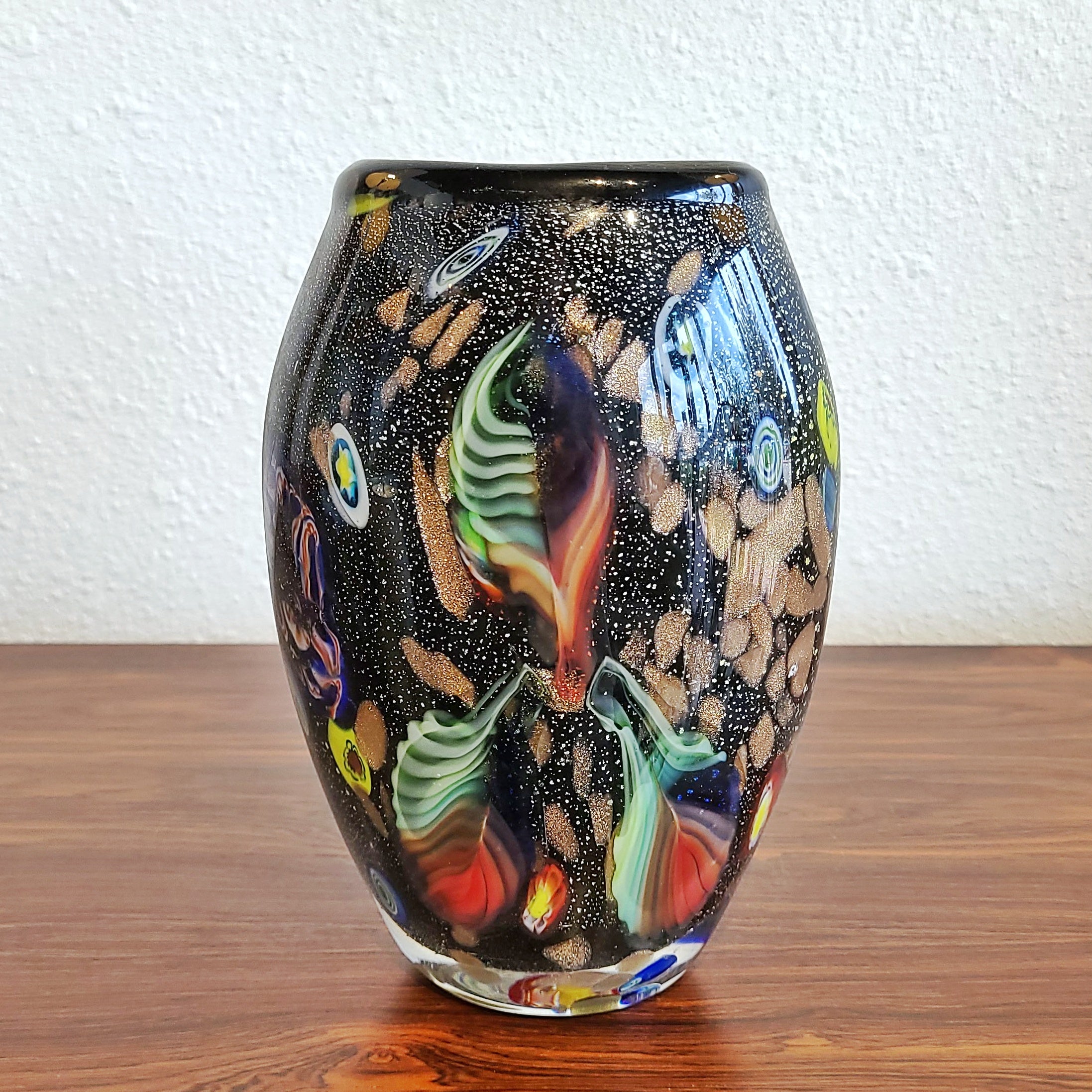 1950s MURANO GLASS VASE WITH ‘TUTTI FRUTTI’ DÉCOR (ITALY)