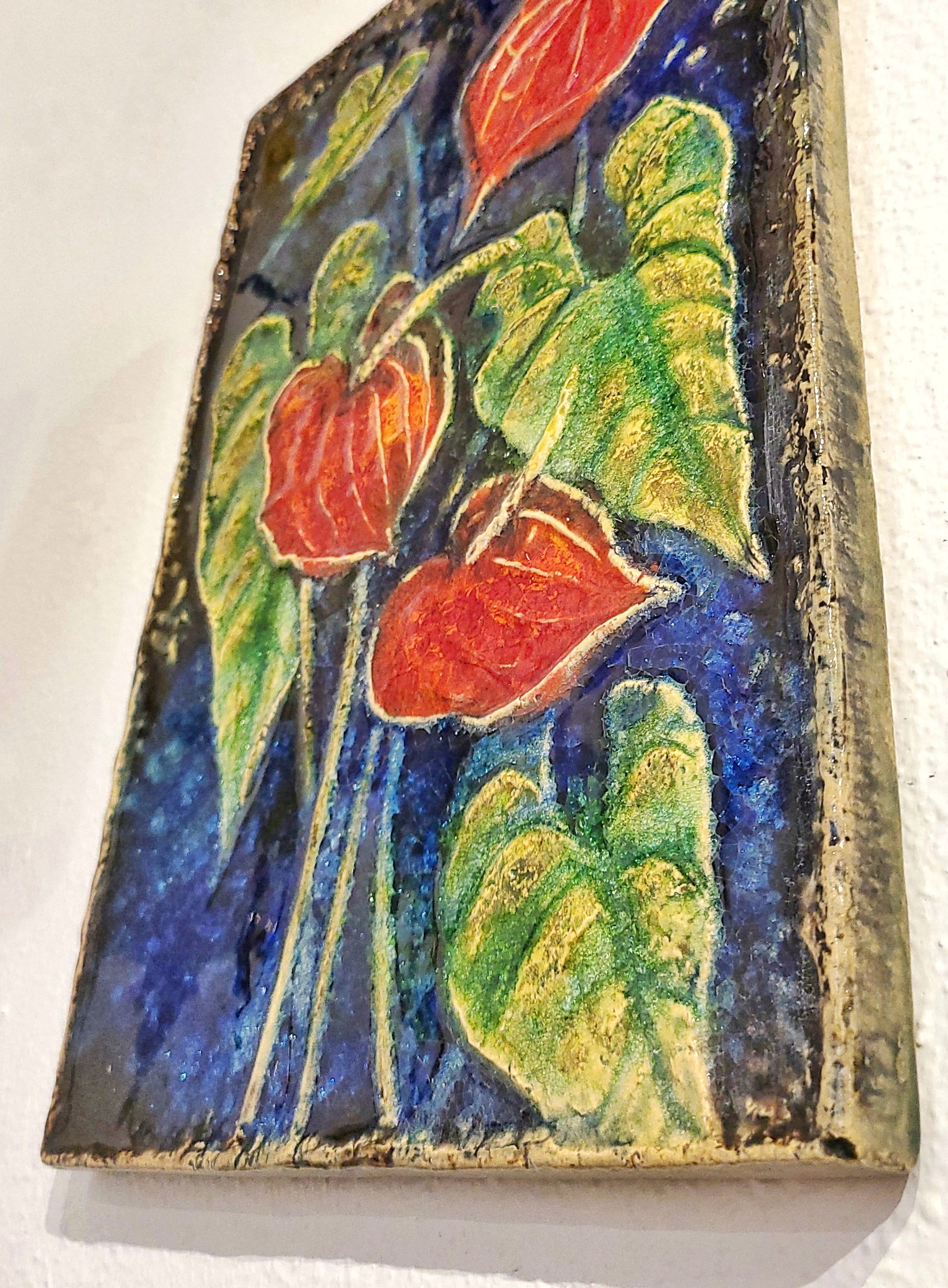 WERNER MESCHEDE ‘ANTHURIUM’ WALL TILE Nr. 7513 FOR MAJOLIKA KARLSRUHE