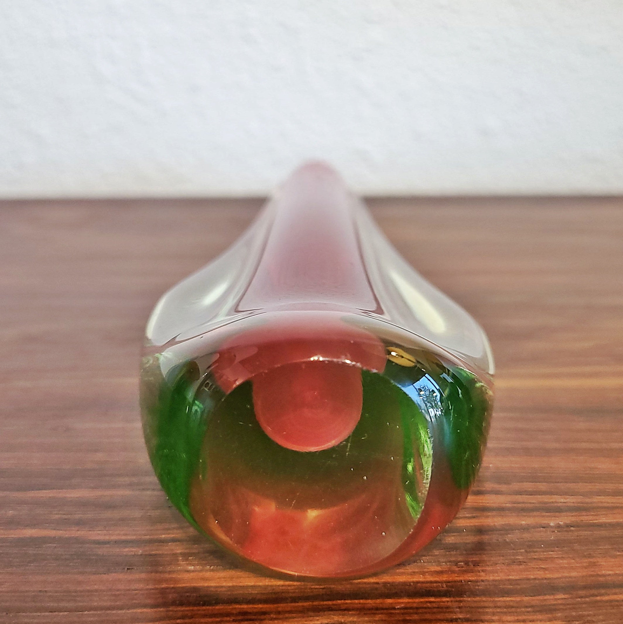 GIORGIO FERRO RED AND GREEN SOMMERSO GLASS TEARDROP VASE