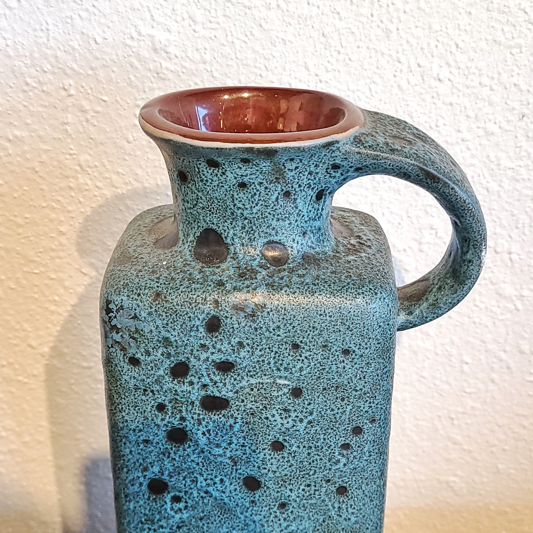 GRÄFLICH ORTENBURG TURQUOISE HANDLE VASE Nr.  670