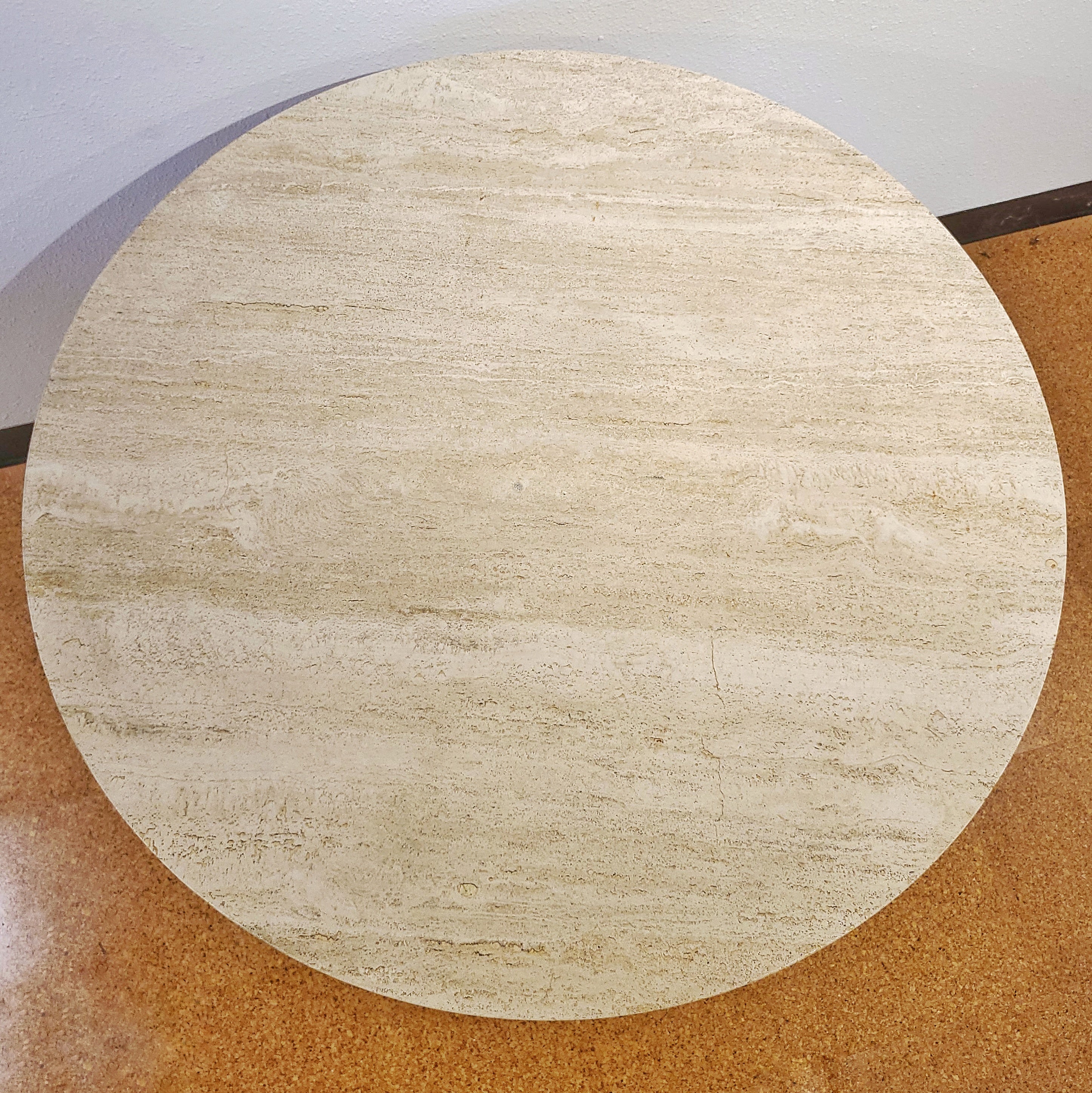 ROUND TRAVERTINE CENTER TABLE