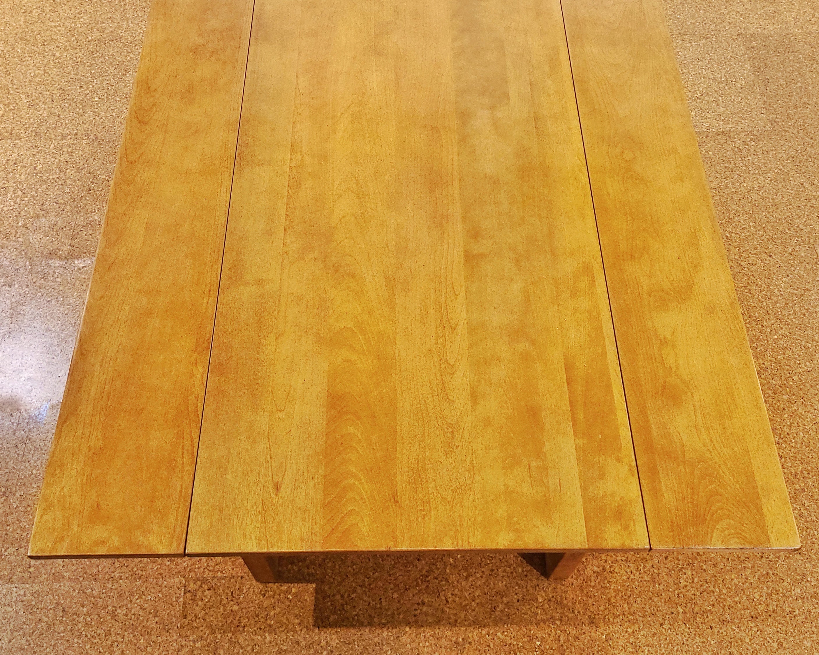 SOLID MAPLE DROP-LEAF COFFEE TABLE