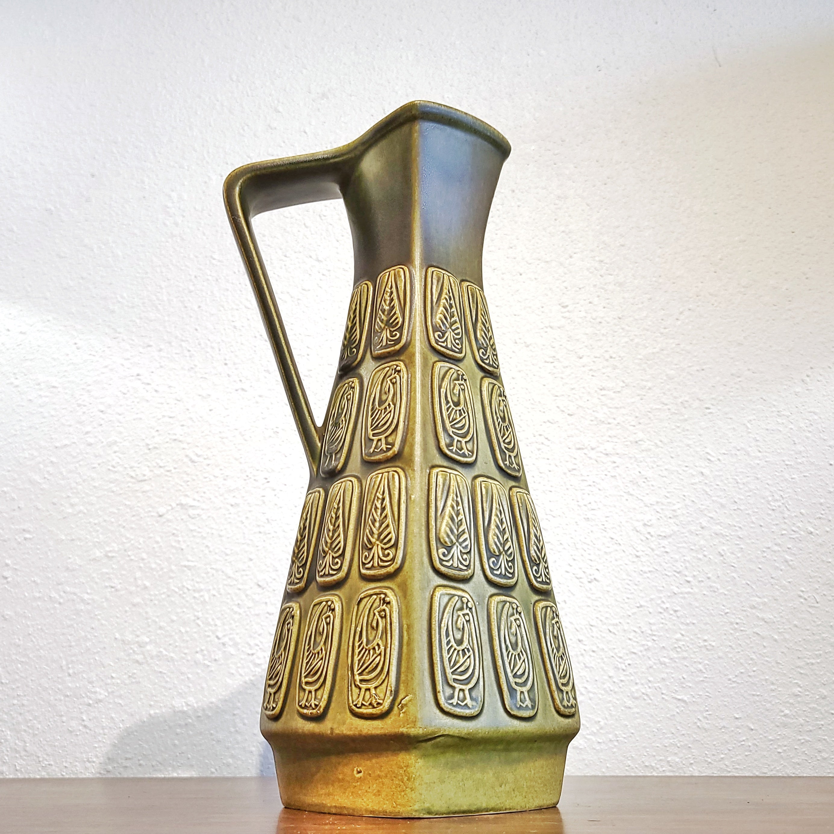 BAY KERAMIK PITCHER VASE Nr. 251/35 FROM THE ‘TÖPFERMEISTER’ SERIES