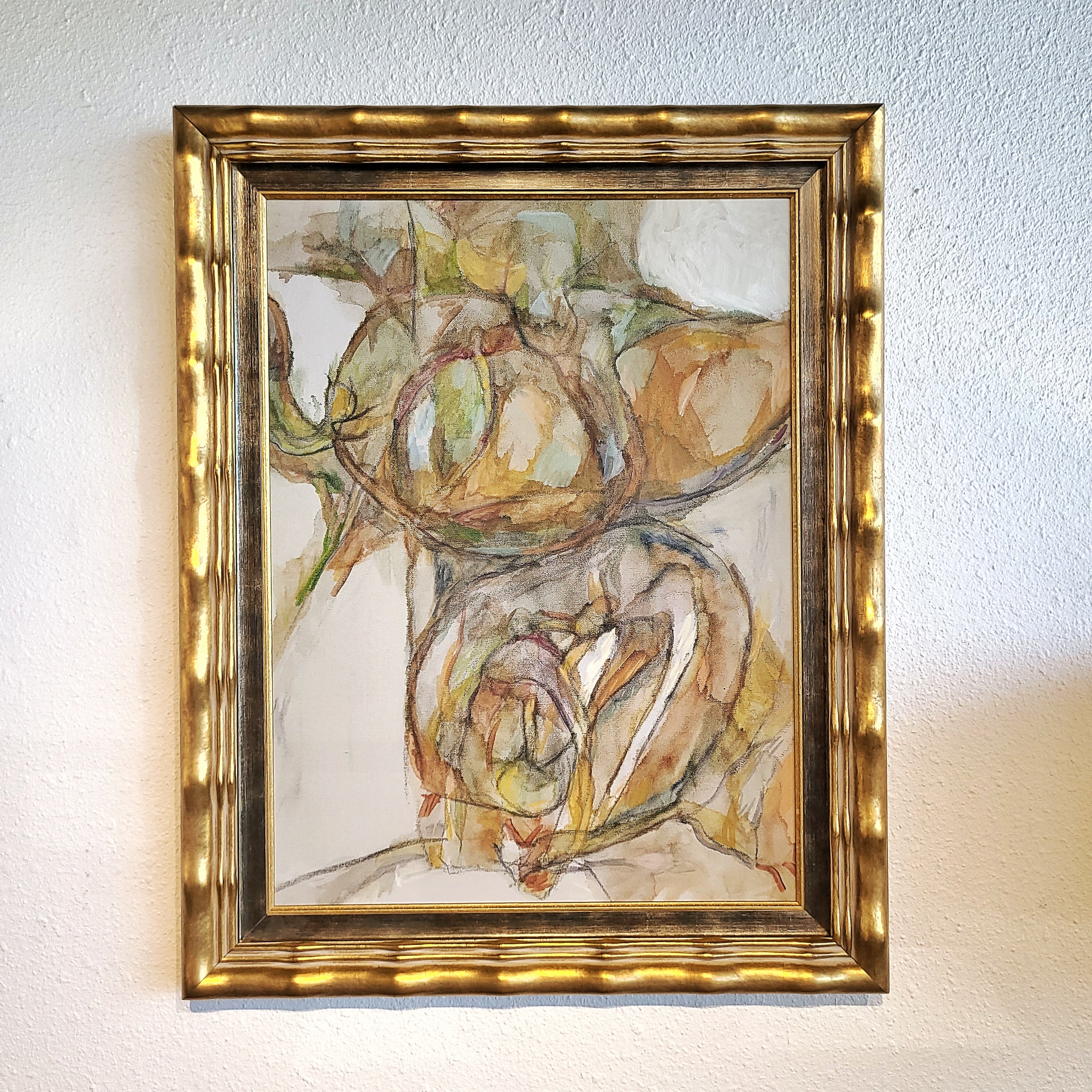 ABSTRACT OIL ON CANVAS IN GOLDEN FRAME - UNSIGNED