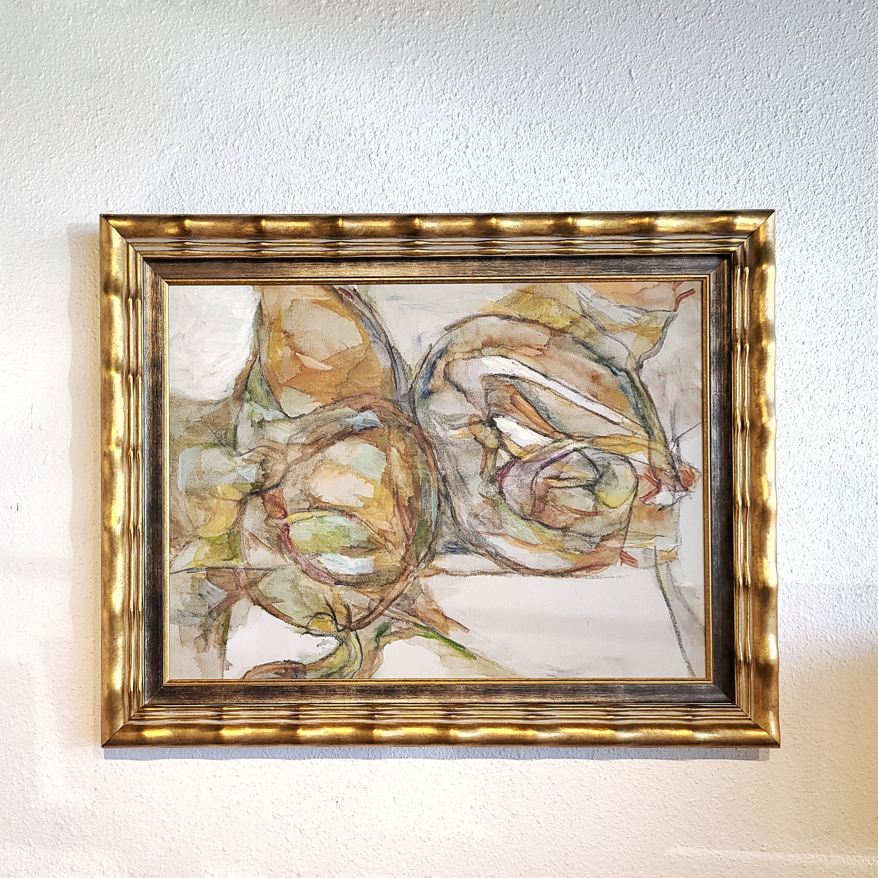 ABSTRACT OIL ON CANVAS IN GOLDEN FRAME - UNSIGNED