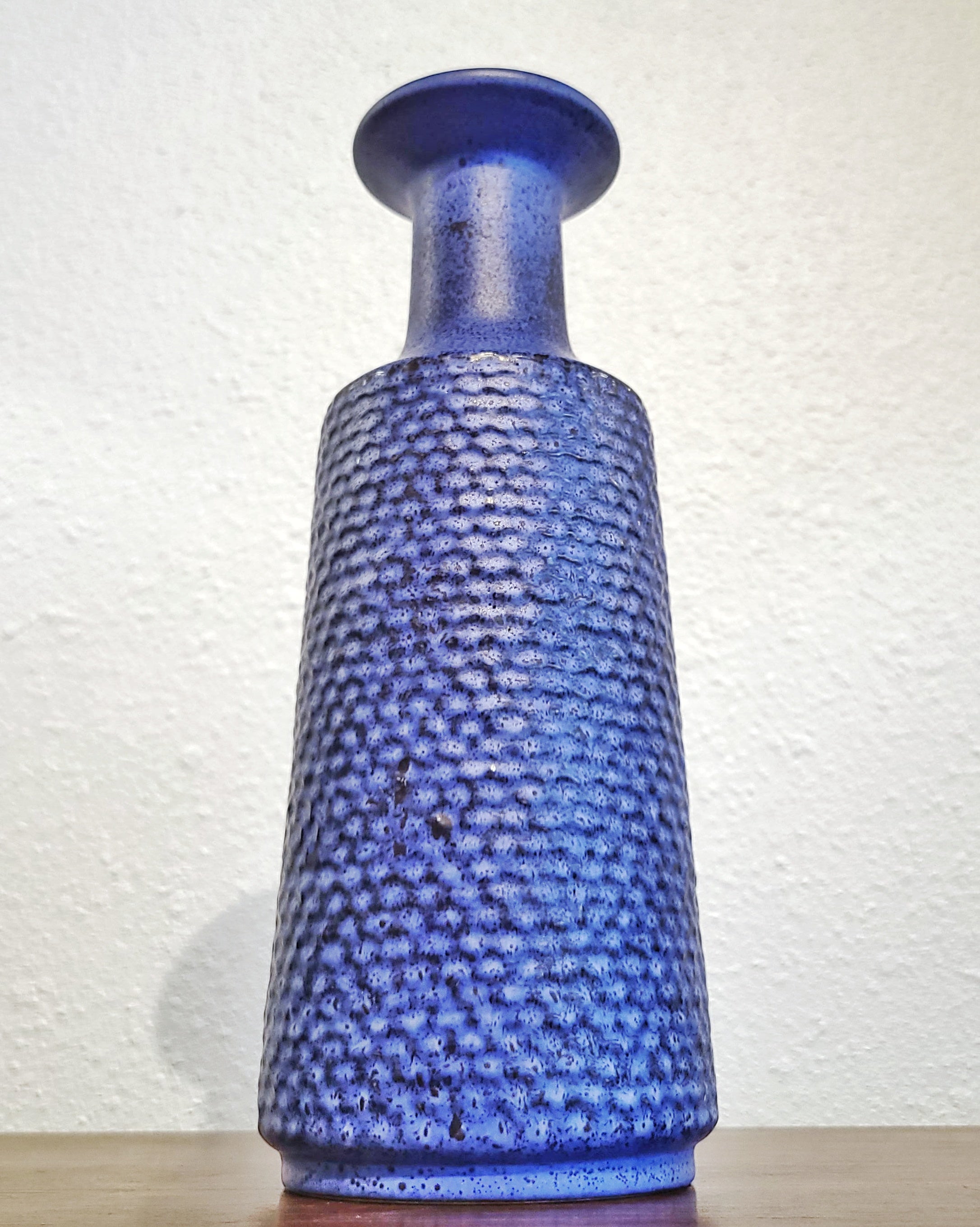 TALL BLUE HERBERT REUSCH VASE Nr. 879/30 FOR ECKHARDT & ENGLER