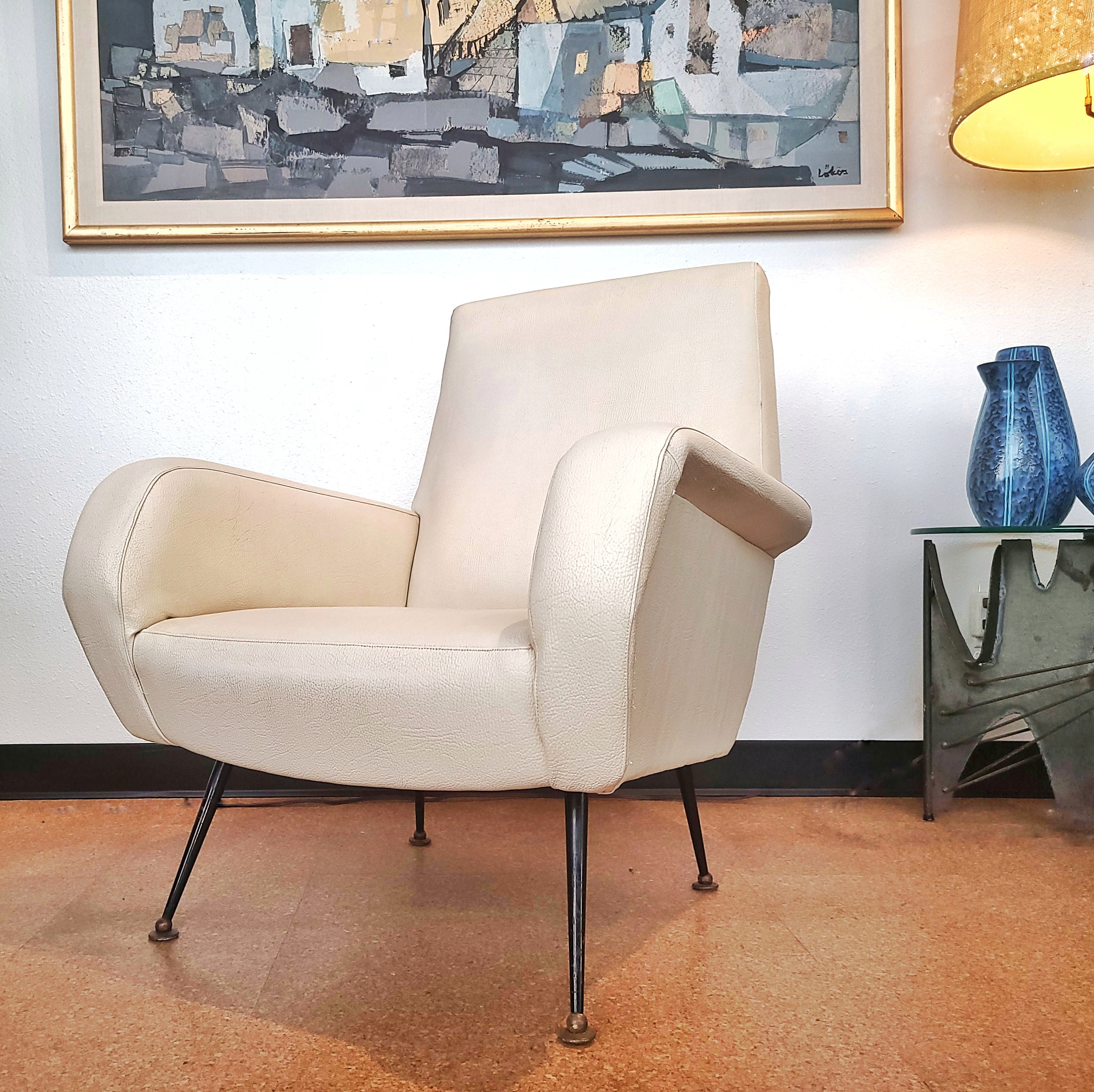 ITALIAN MID-CENTURY MODERN UPHOLSTERED ARMCHAIR