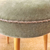 VINTAGE WALTER KNOLL POUF IN ITS ORIGINAL GREEN MOHAIR (LATE 1950s)