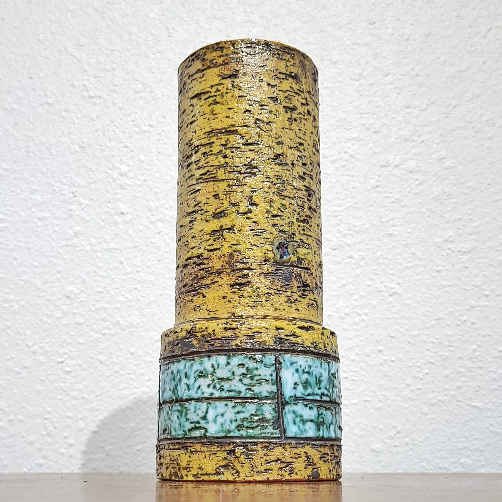 HANDMADE CHAMOTTE VASE BY HALIDAN KUTLU FOR SPARA KERAMIK