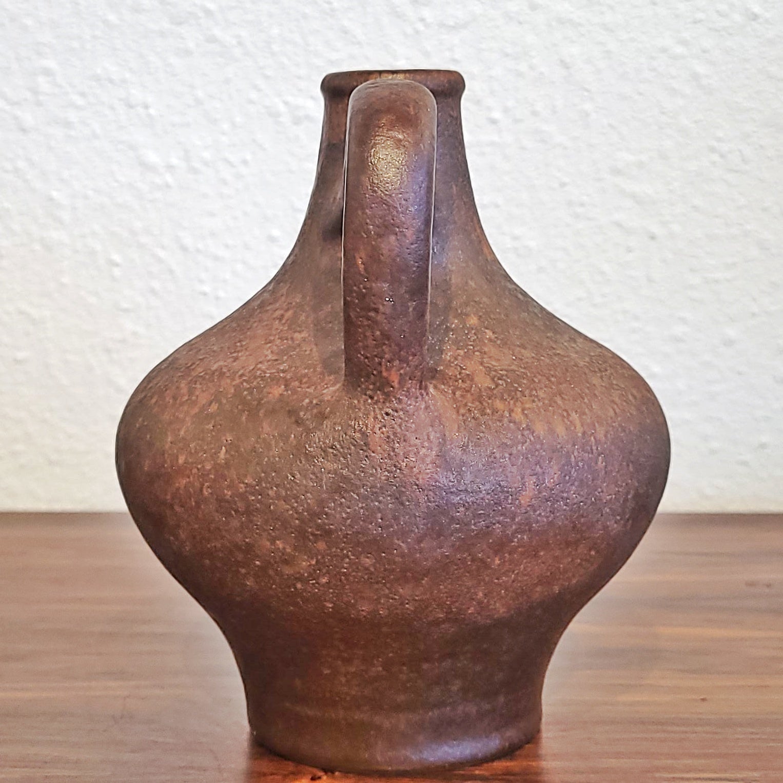 HARTWIG HEYNE STUDIO POTTERY HANDLE VASE