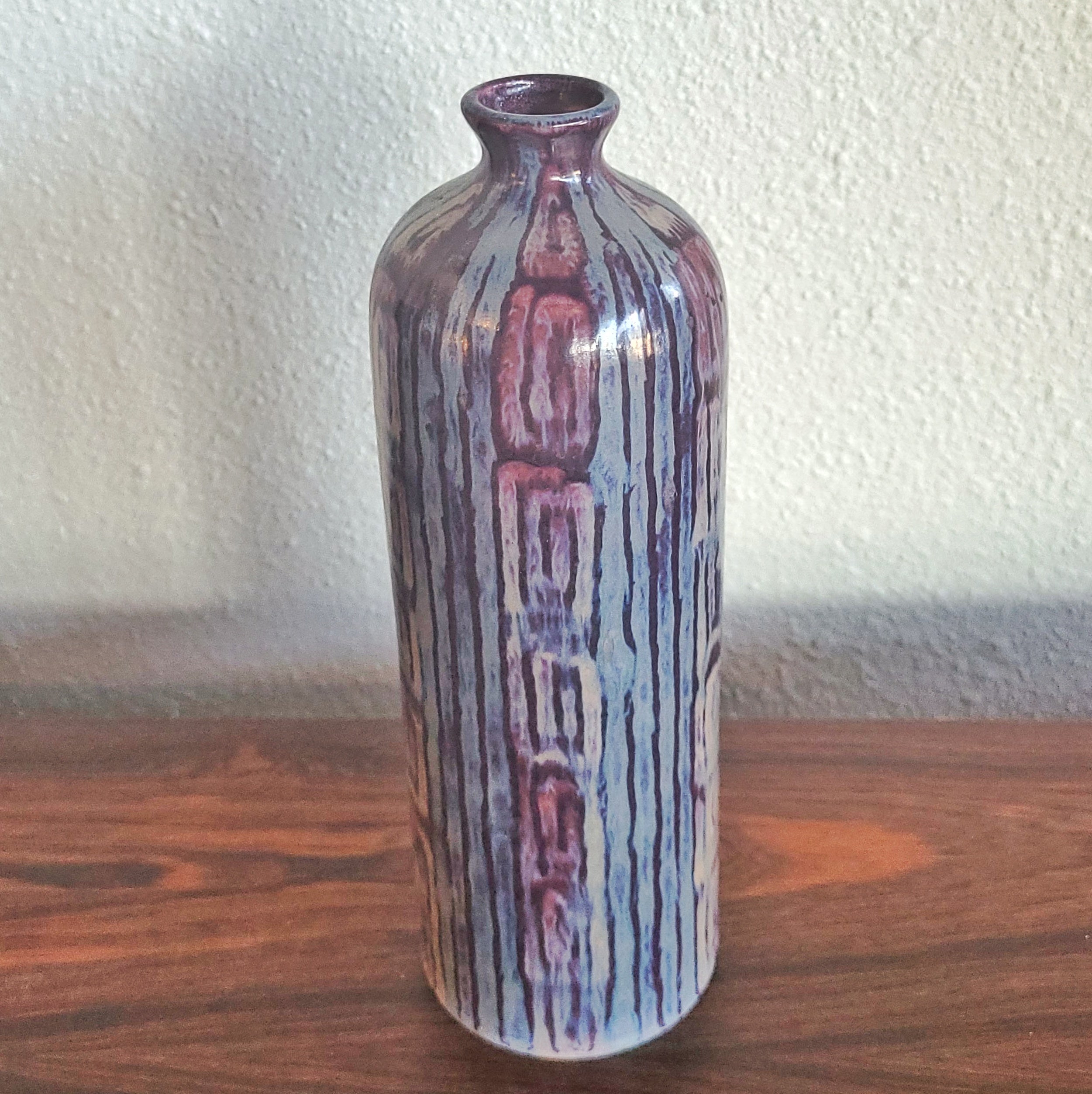 RARE UMBERTO ZANNONI IRIDESCENT STUDIO POTTERY VASE