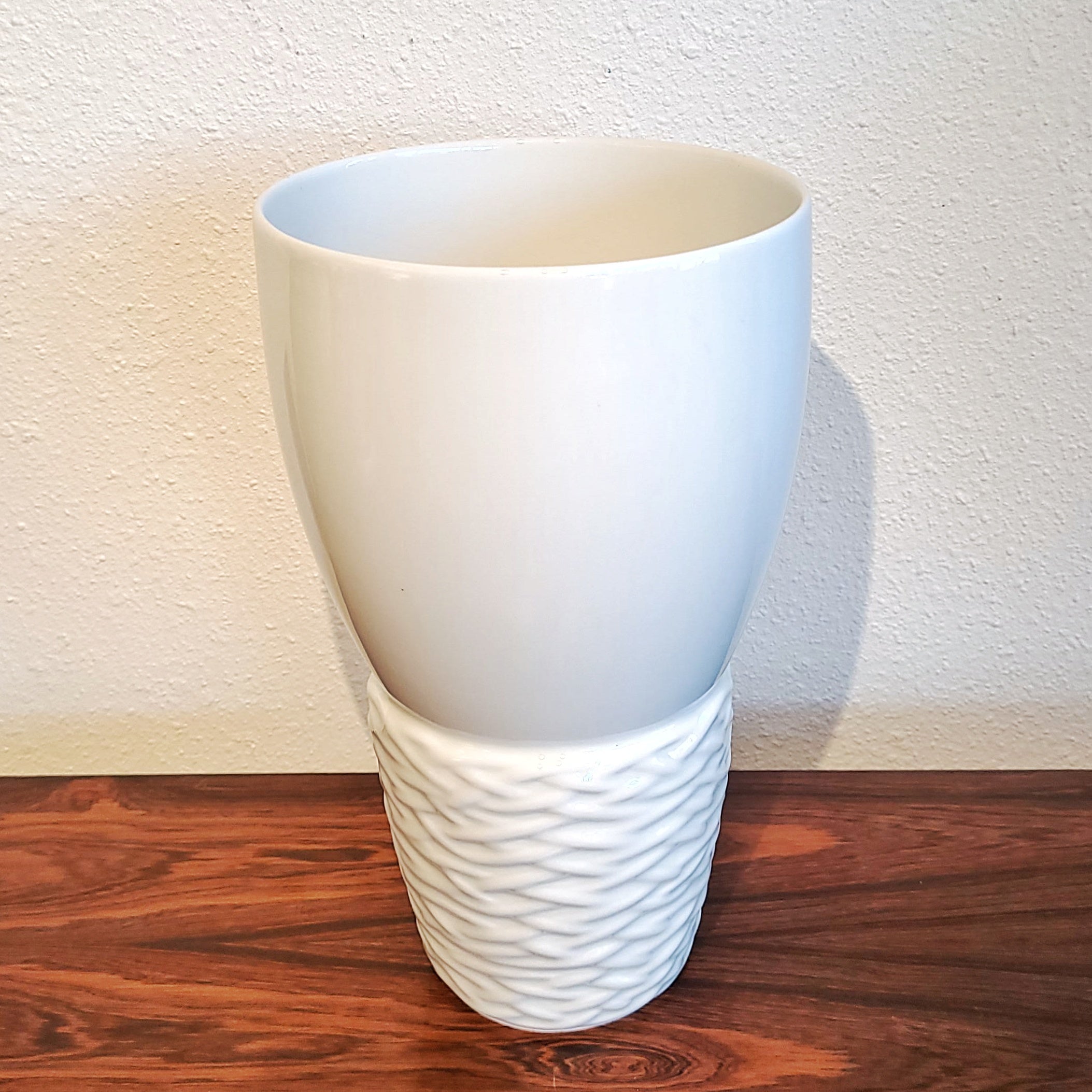 HUTSCHENREUTHER PORCELAIN OP-ART FLOOR VASE Nr. 02323/33